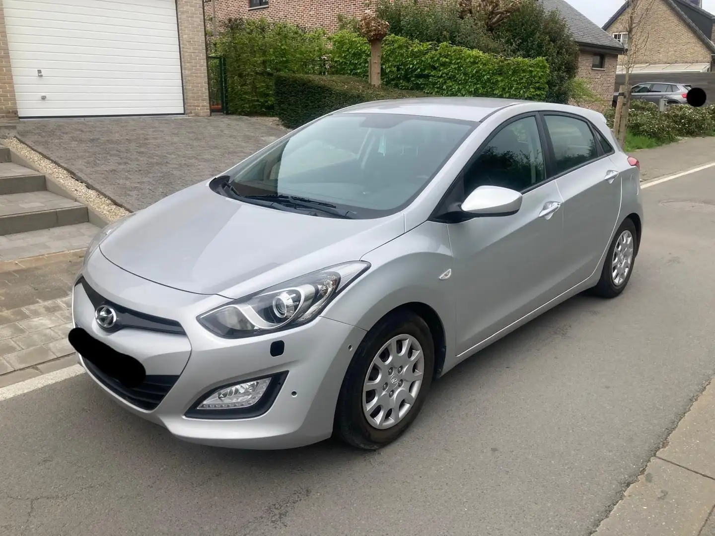 Hyundai i30 i30 1.4 Fifa World Cup Edition 119.000  gekeurd Argent - 1