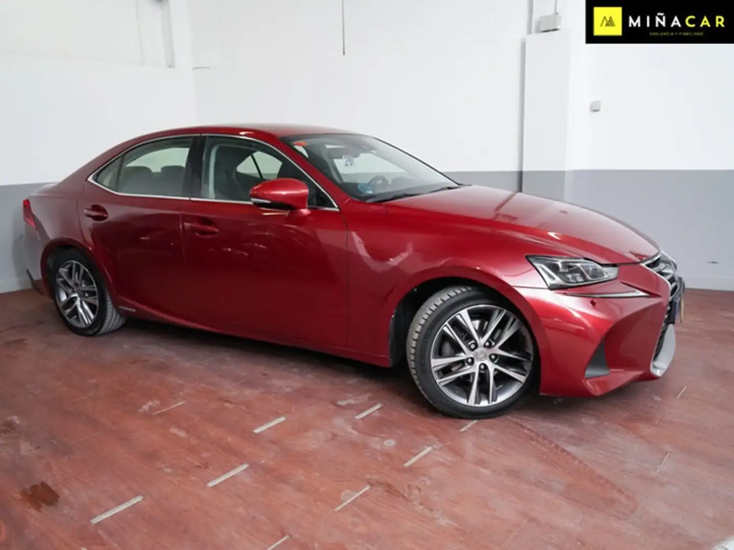 Lexus IS 300 300h Business Rot - 2