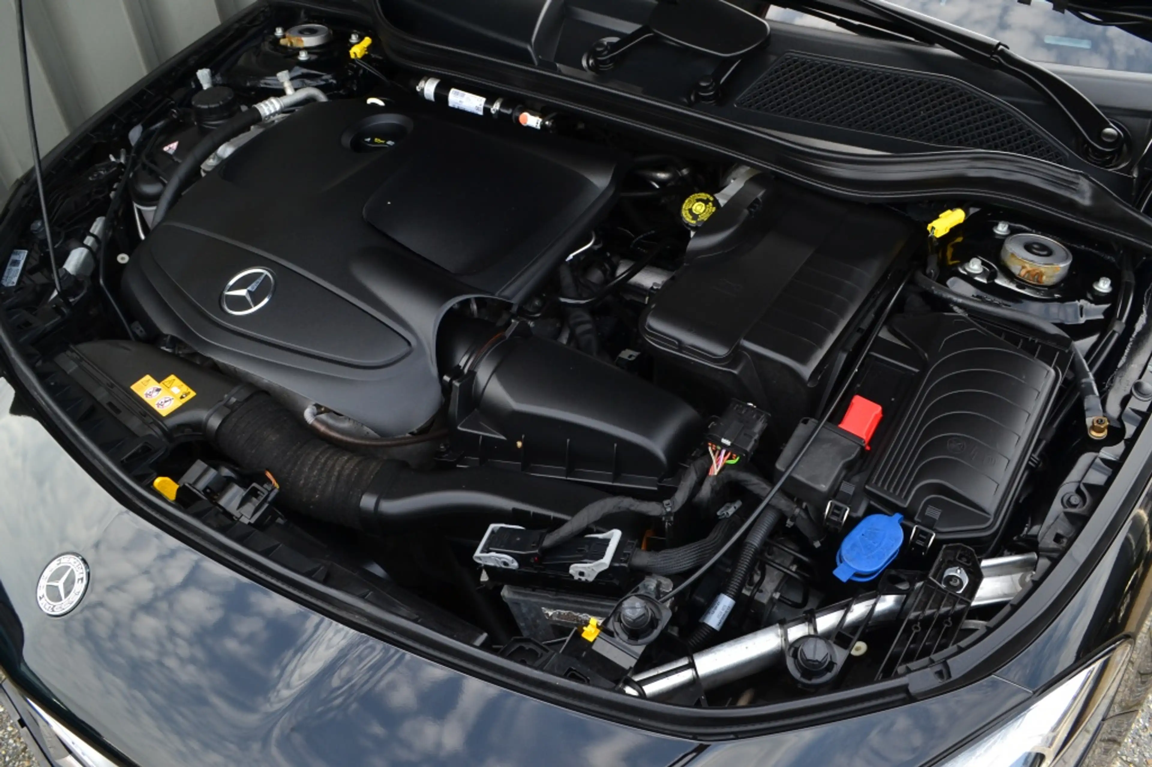 Mercedes-Benz CLA 180 Shooting Brake AMG Edition Camera/LED/Keyless/18'' — photo 48