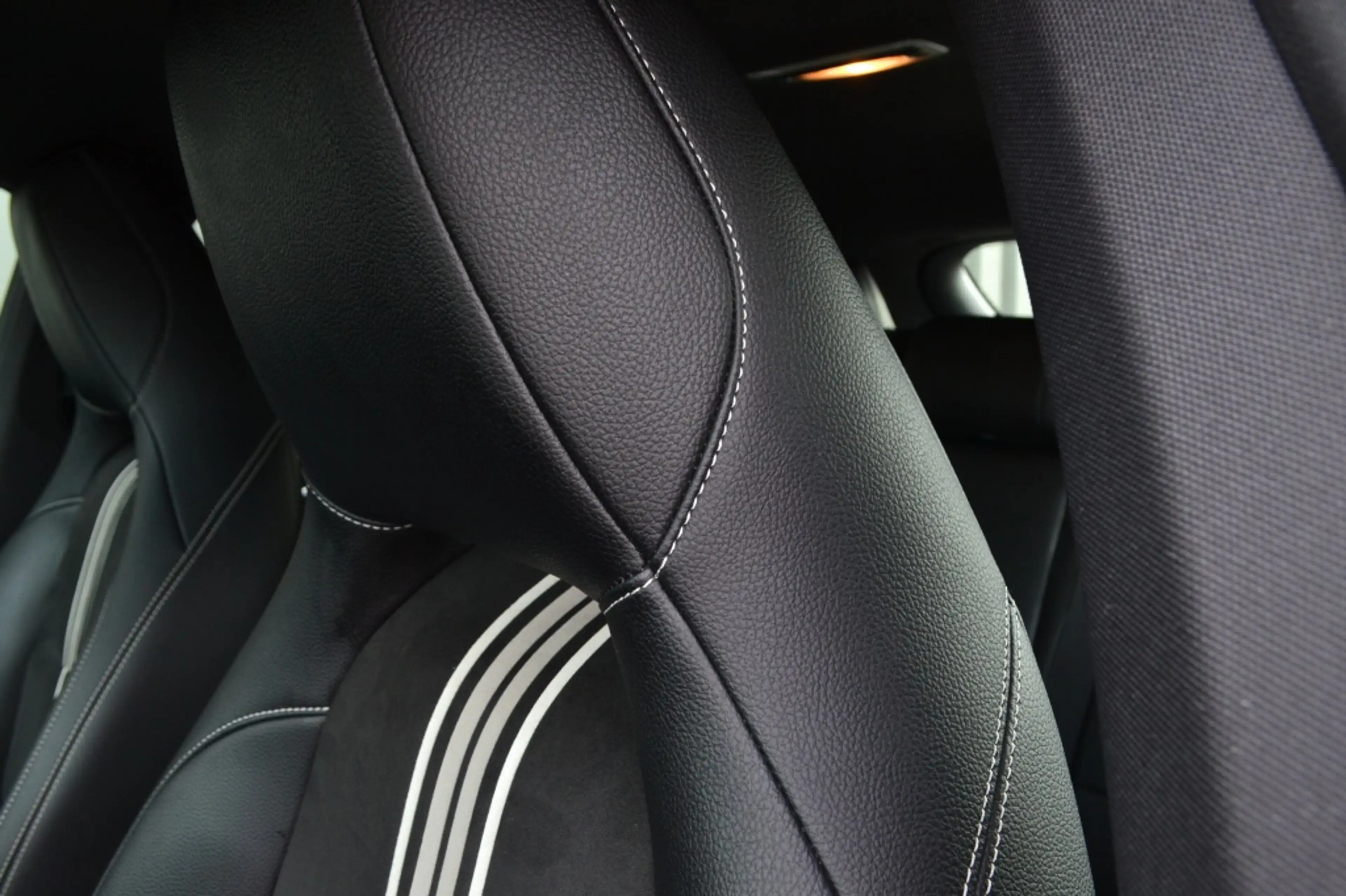 Mercedes-Benz CLA 180 Shooting Brake AMG Edition Camera/LED/Keyless/18'' — photo 9