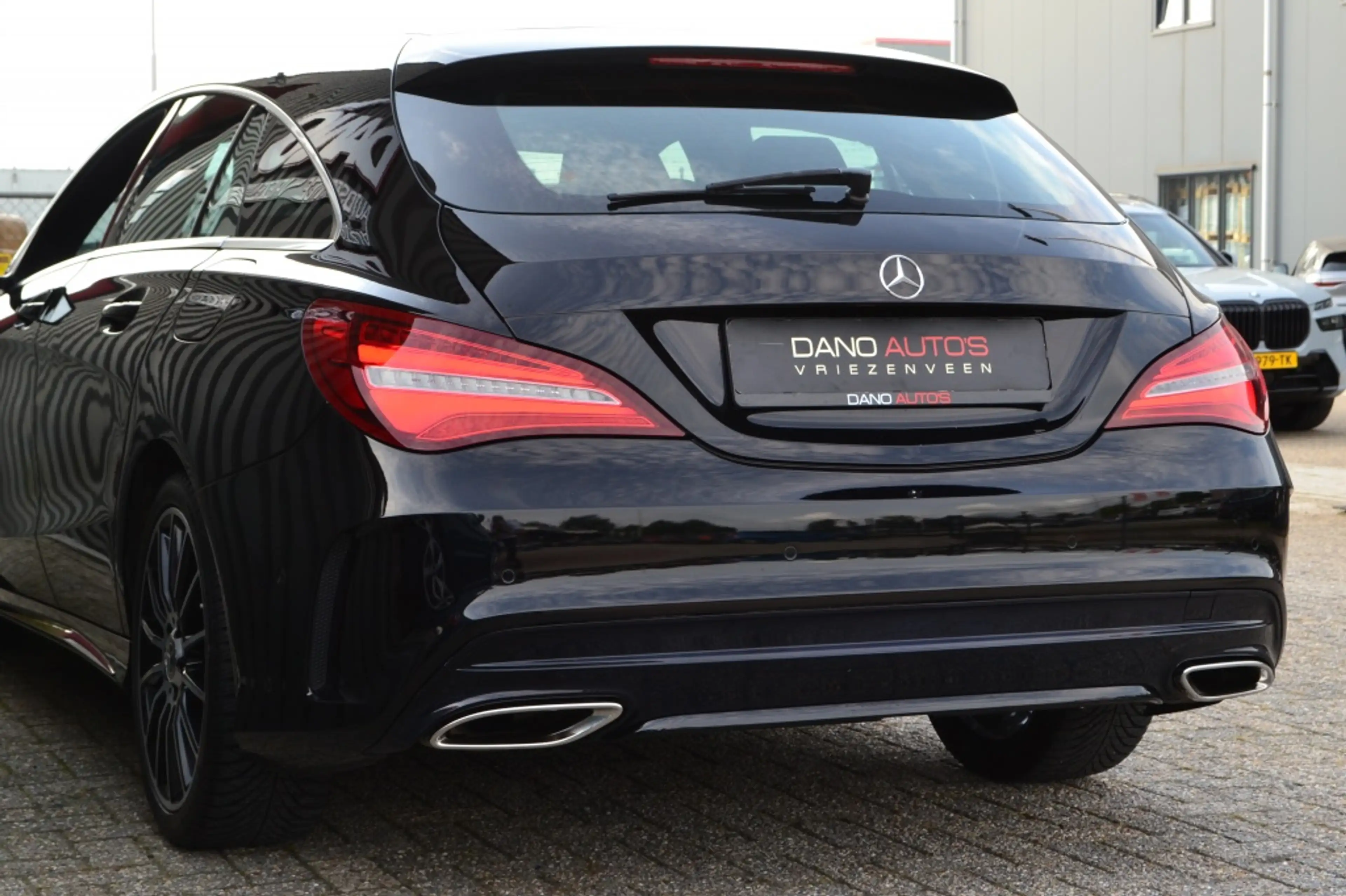 Mercedes-Benz CLA 180 Shooting Brake AMG Edition Camera/LED/Keyless/18'' — photo 21