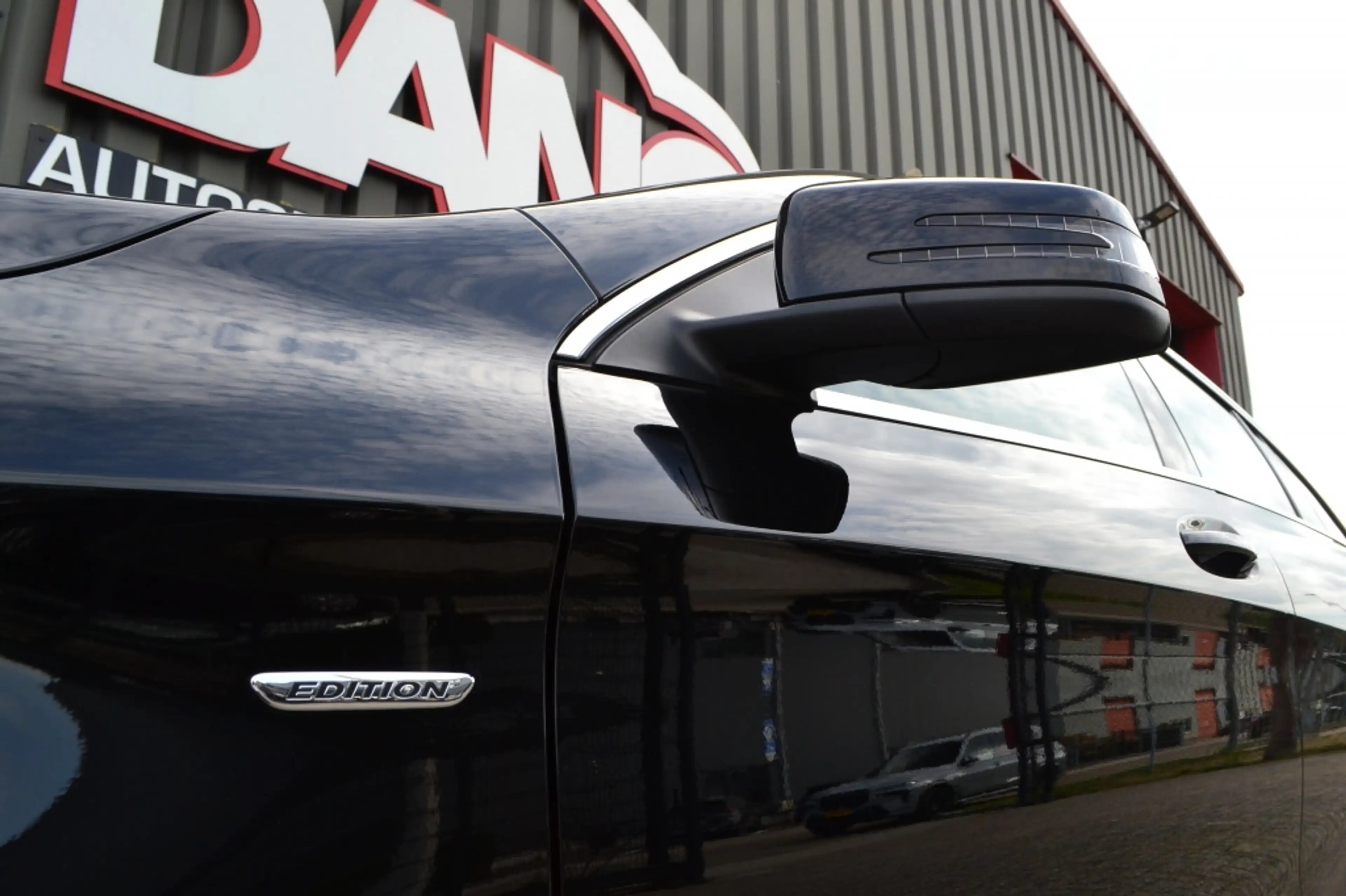 Mercedes-Benz CLA 180 Shooting Brake AMG Edition Camera/LED/Keyless/18'' — photo 19