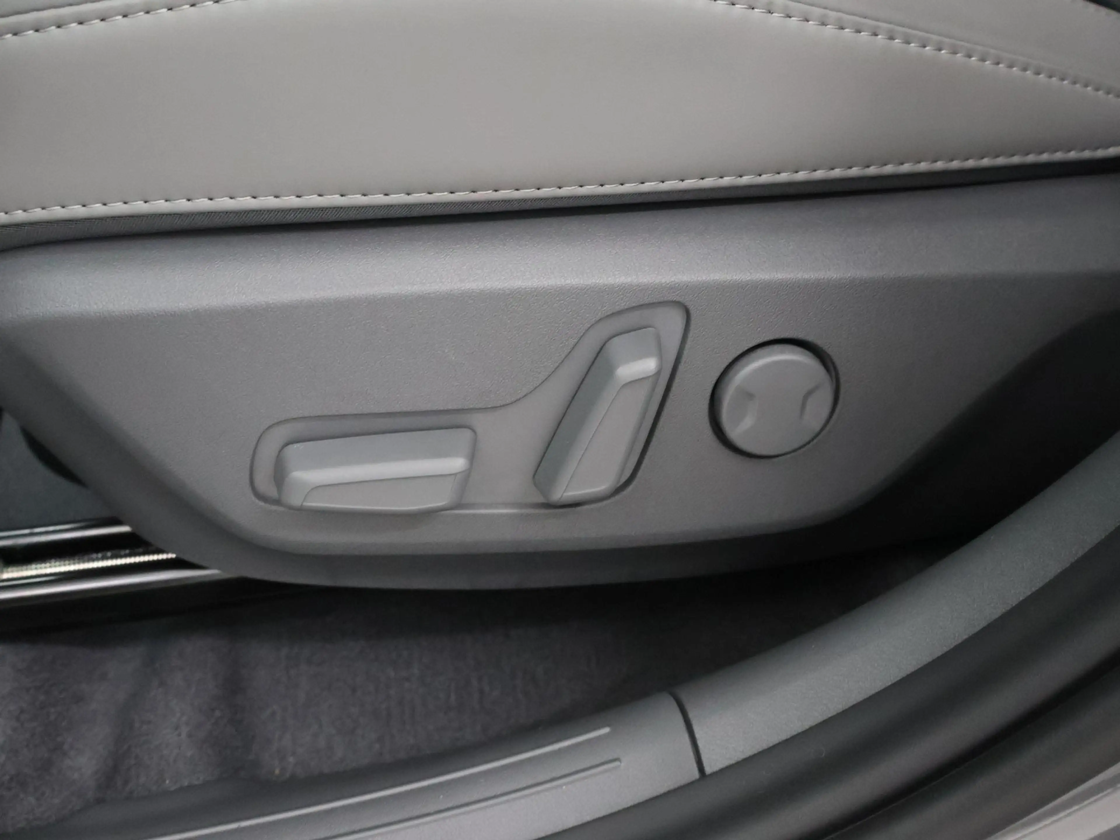 Kia EV3 Plus Advanced 81.4 kWh — photo 12