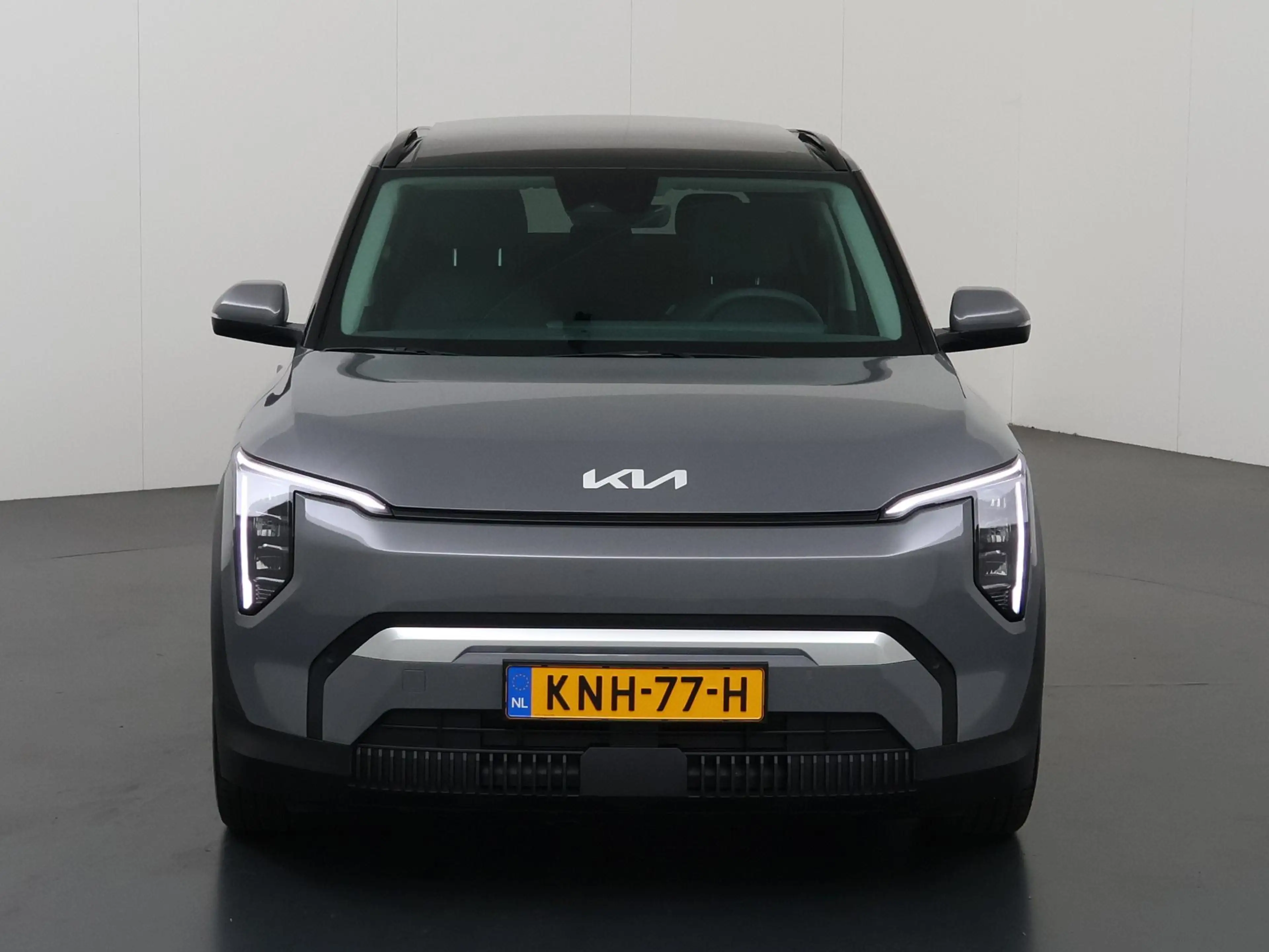 Kia EV3 Plus Advanced 81.4 kWh — photo 3