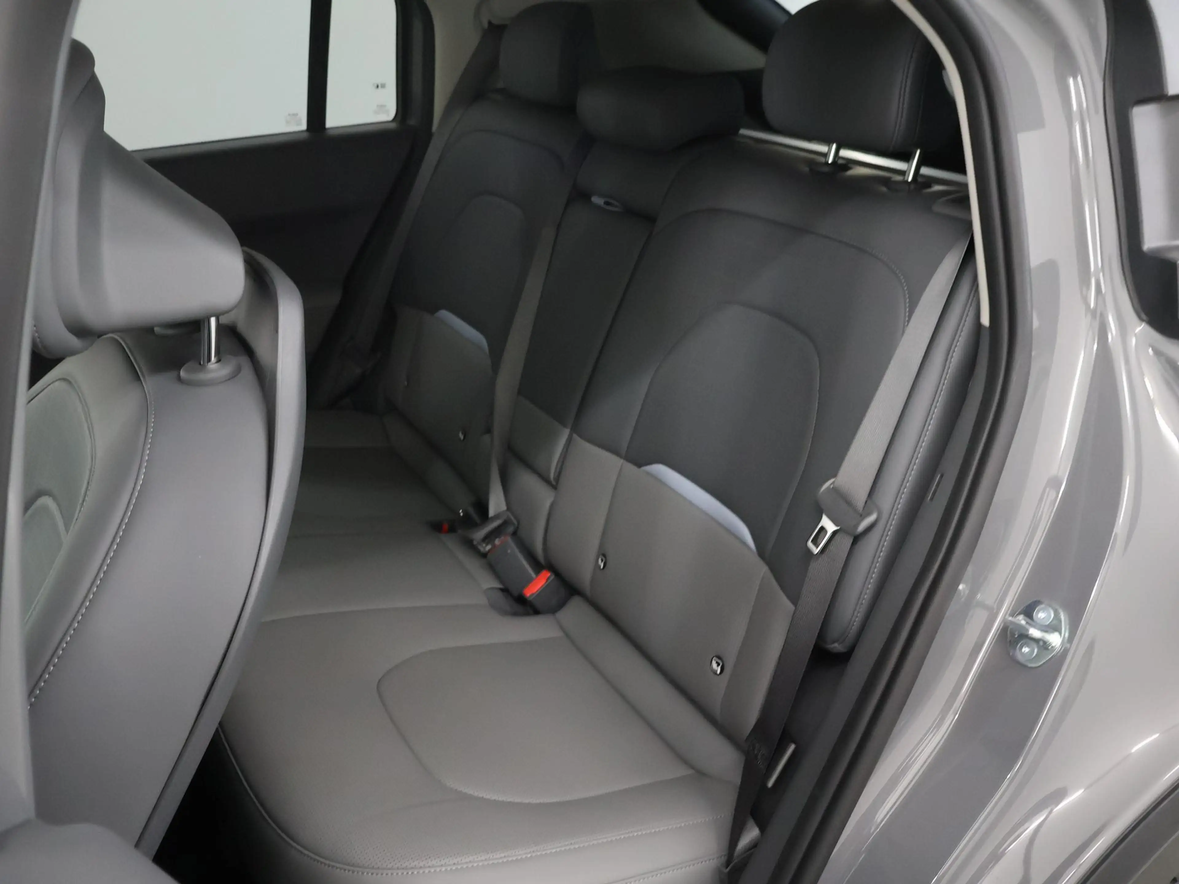 Kia EV3 Plus Advanced 81.4 kWh — photo 11