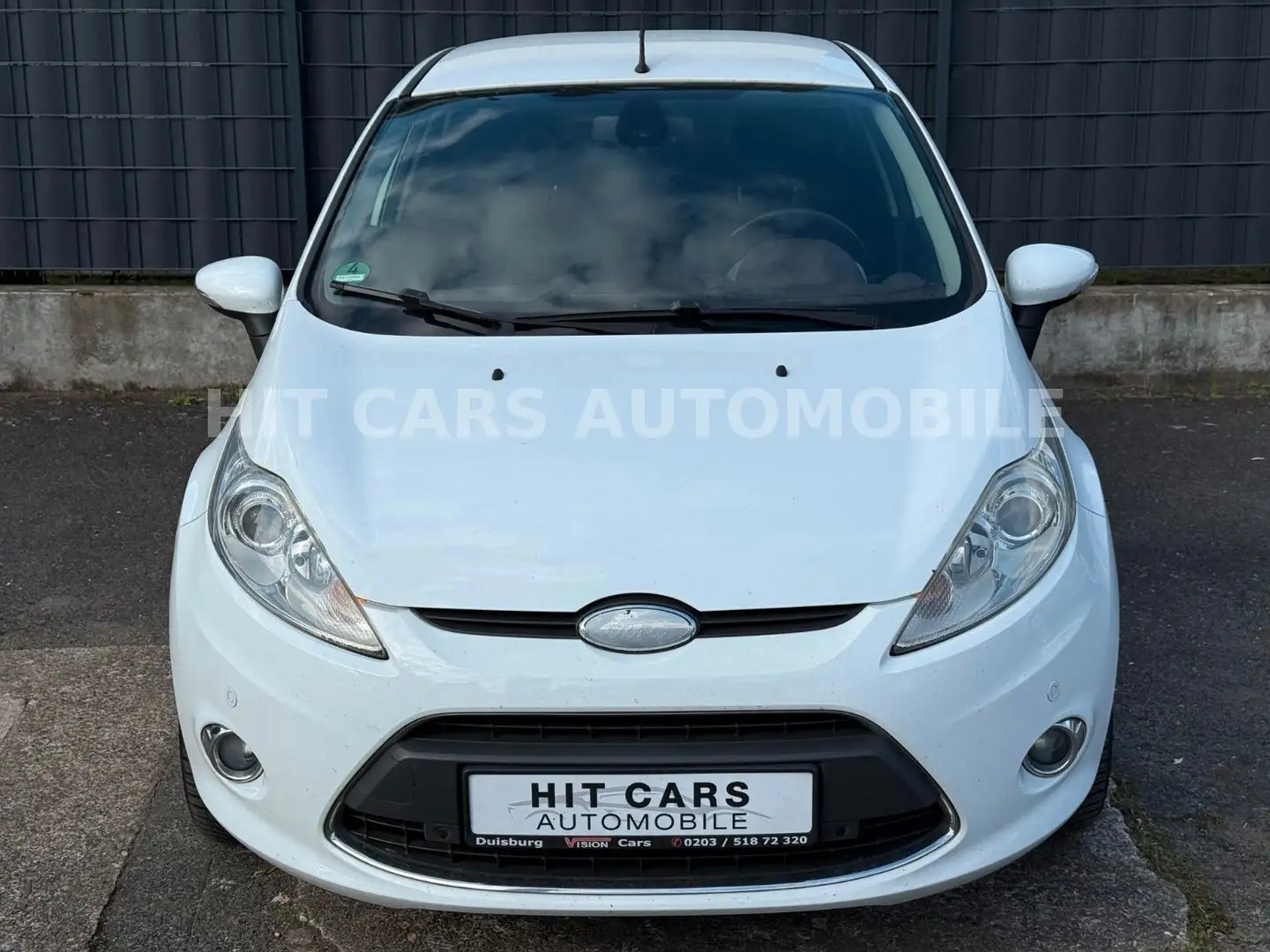 Ford Fiesta Titanium Weiß - 2