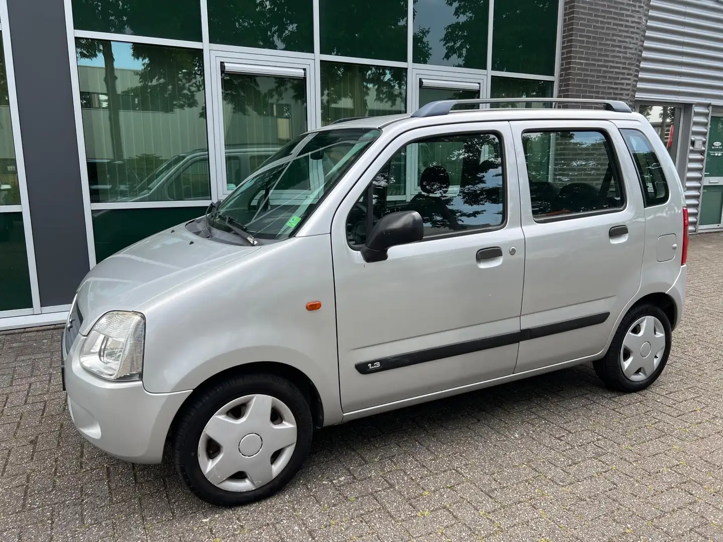 Suzuki Wagon R+ 1.3 GLS - NIEUWE APK - 46.000KM NAP ! Grijs - 2