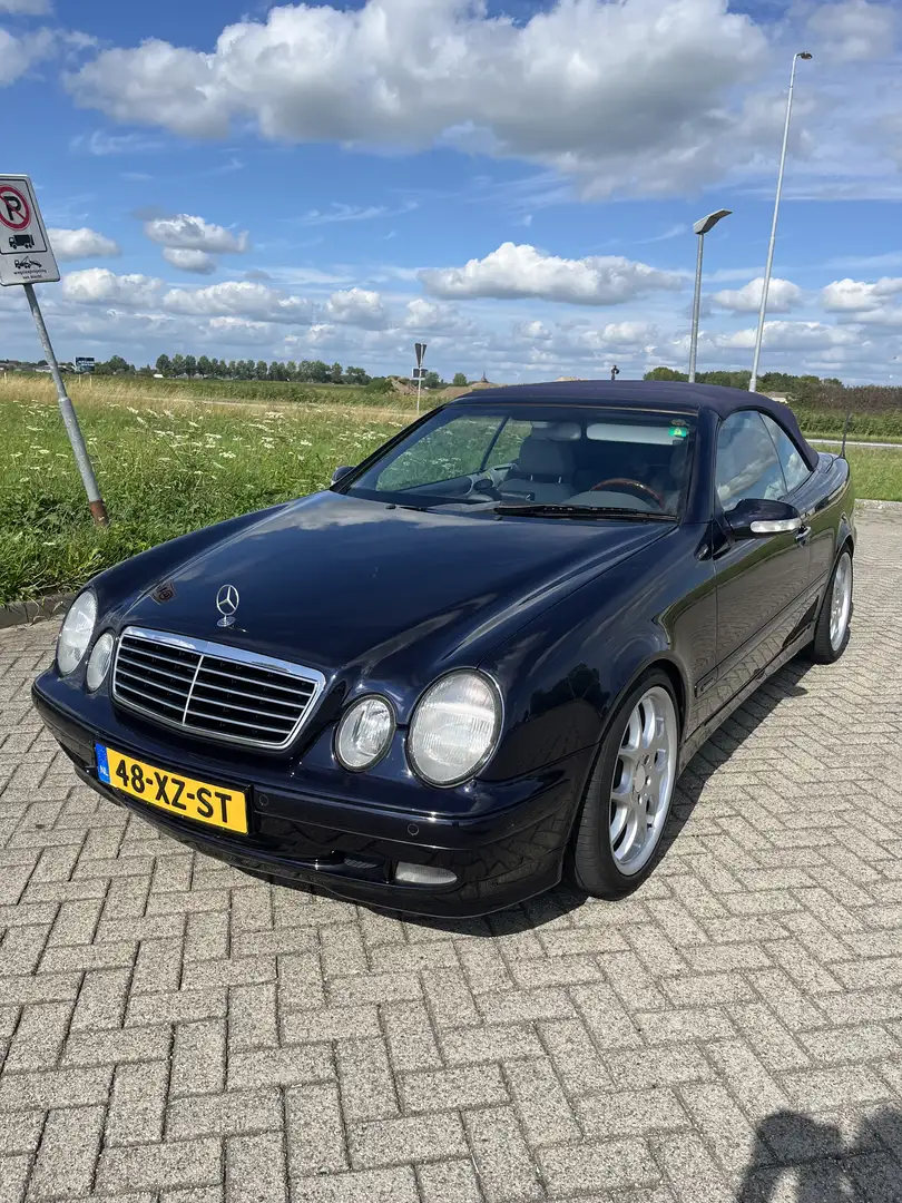 Mercedes-Benz CLK 320 Elegance Modrá - 1