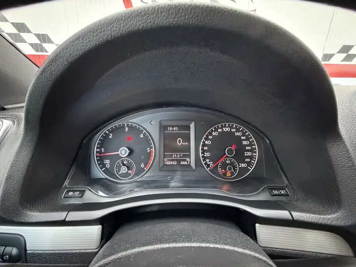 Volkswagen Scirocco 2014, foto 18
