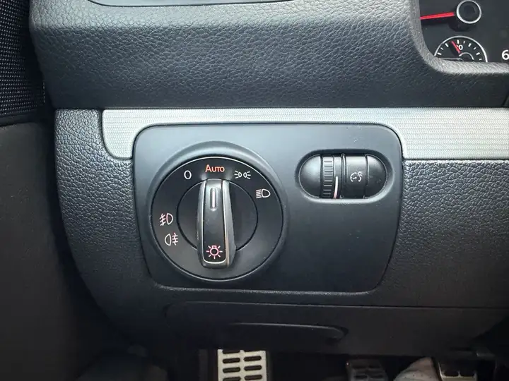 Volkswagen Scirocco 2014, foto 21