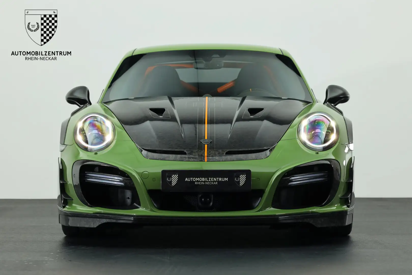 TECHART GT Street RS 1 of 10/ForgedCarbon Verde - 2