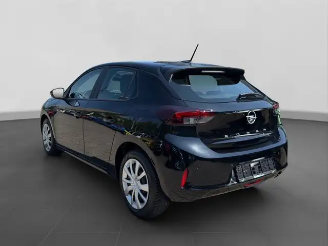 Opel Corsa view 3