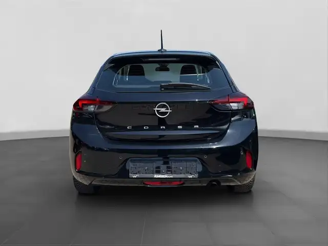 Opel Corsa view 4