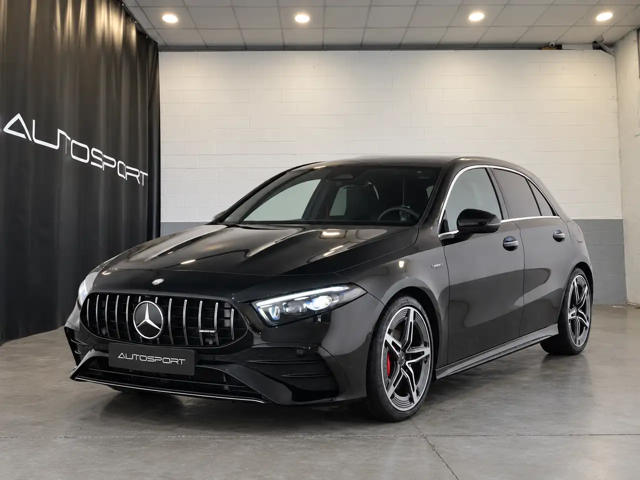 Mercedes-Benz A 35 AMG