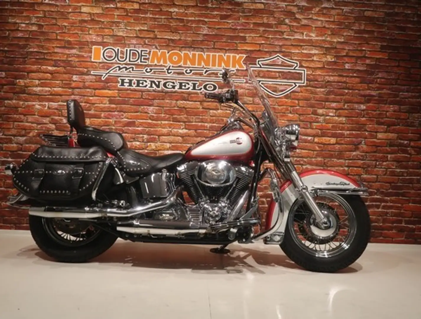 Harley-Davidson Heritage FLSTC Classic 1450 Rojo - 1