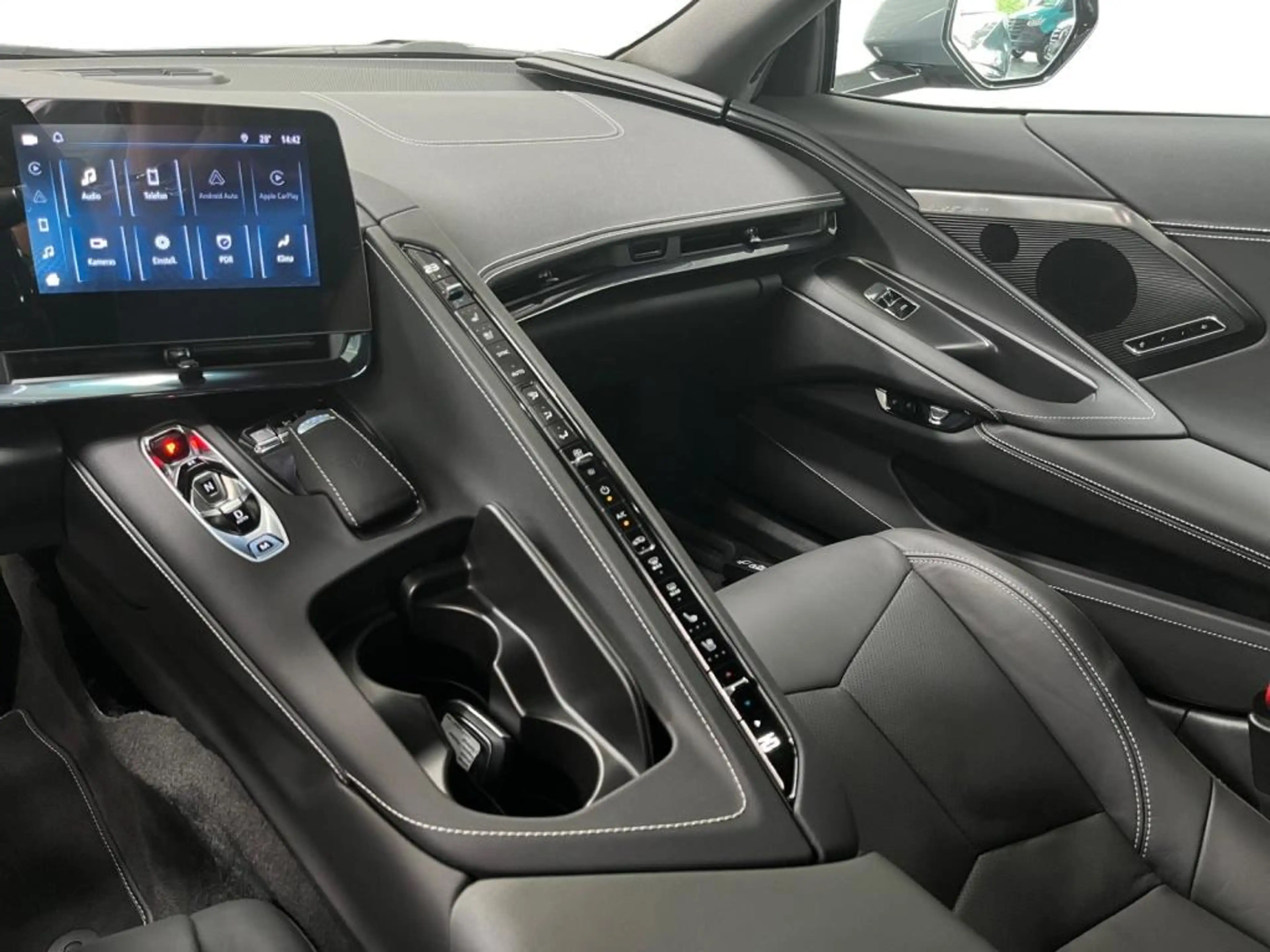 Chevrolet Corvette C8 Coupe HUD+Cam+LED+Navi+Sitzklima+AUT — photo 15
