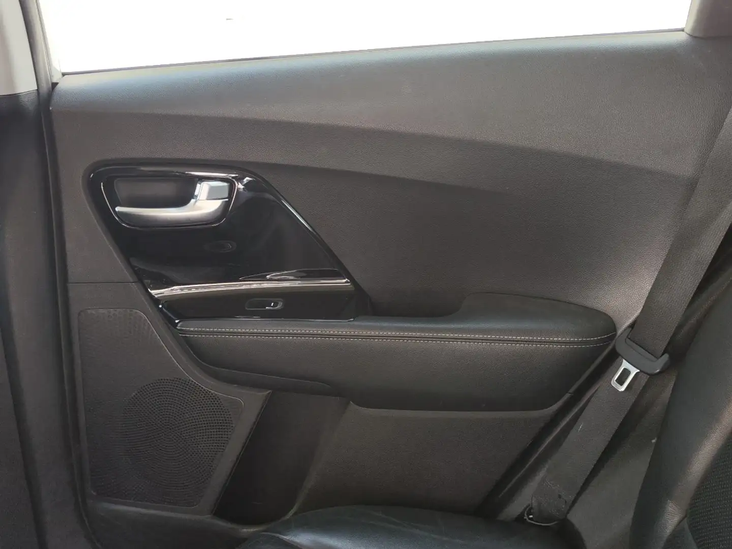 Kia Niro Niro+1.6+gdi+hev+Evolution+s/Lounge+Pack+dct Bianco - 2
