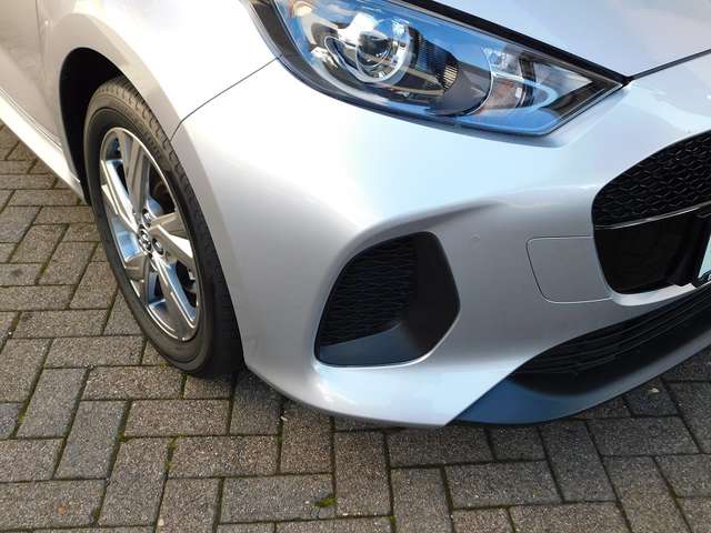 Mazda 2 Hybrid 1.5L CVT Exclusive-Line  SHZ/PDC/DRCC/Kamer