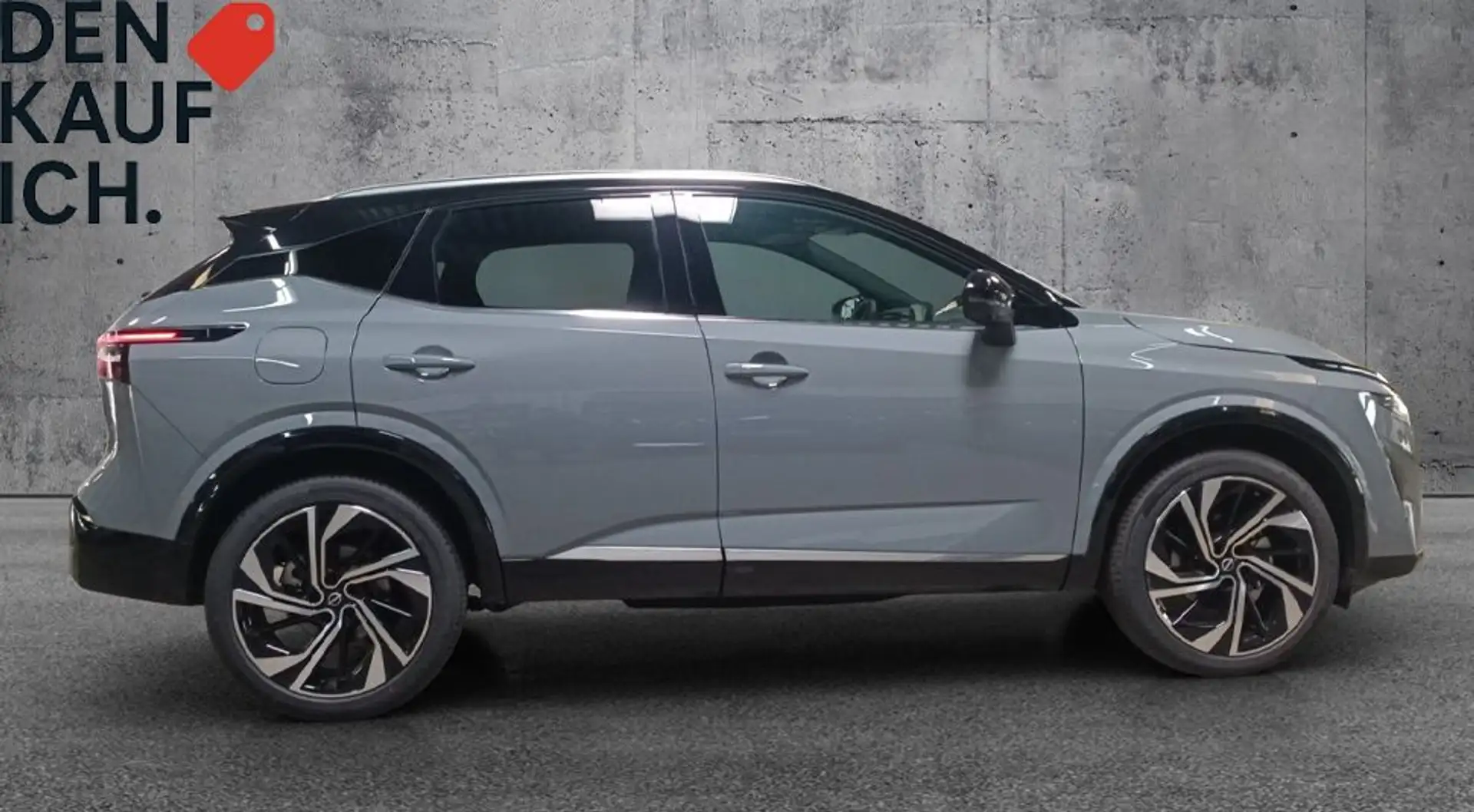 Nissan Qashqai Tekna Plus AT Aktion Navi Bose Leder Pano Winter Grau - 2