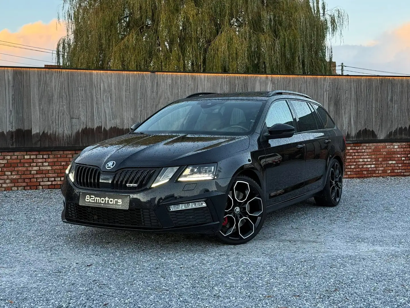 Skoda Octavia rs/2.0tsi/canton/remus/acc/maxton/pano/camera Noir - 1