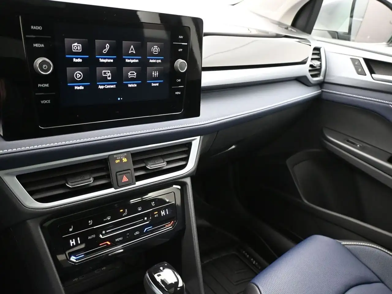 Volkswagen Taos снимка Volkswagen Taos