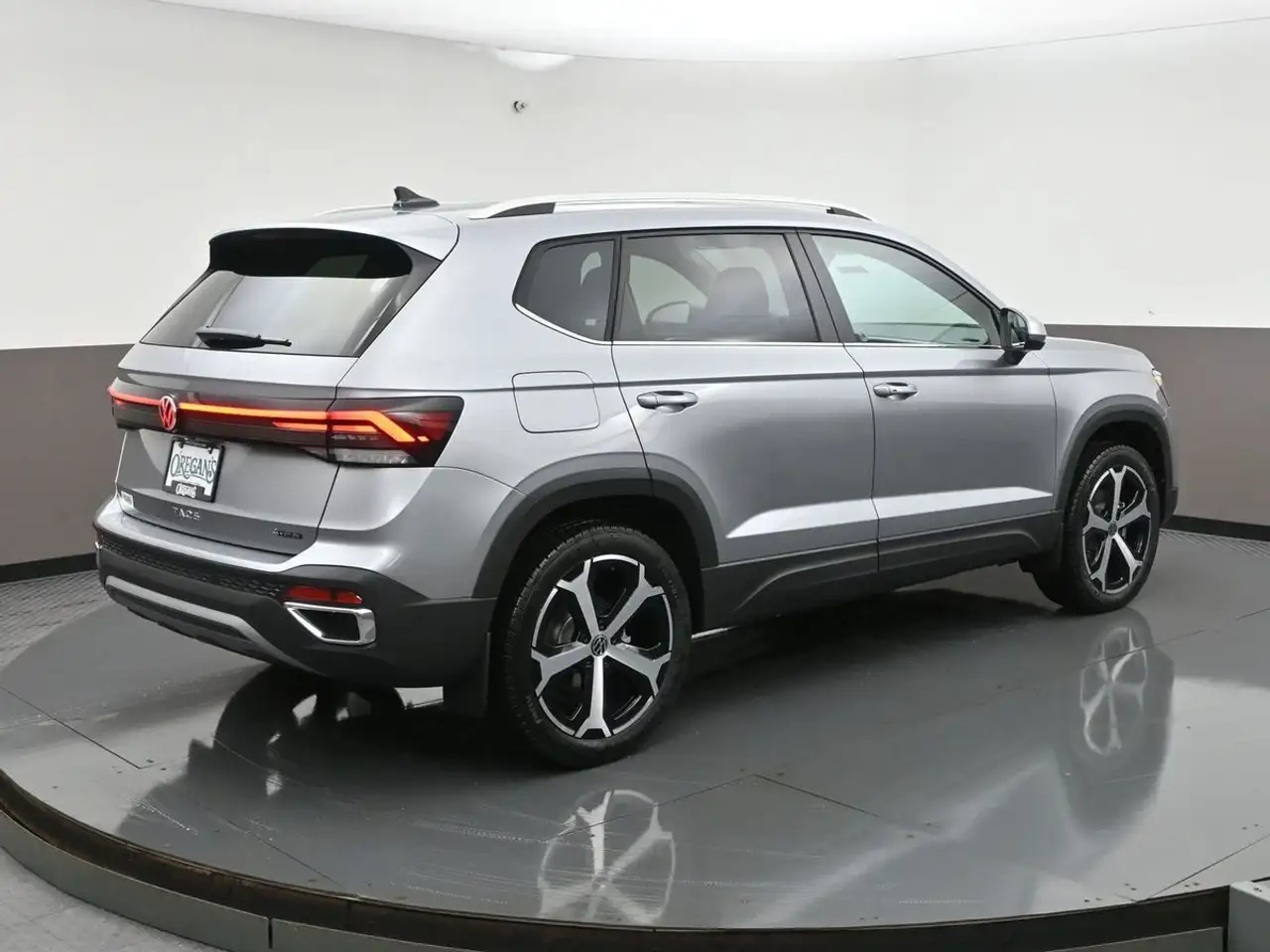 Volkswagen Taos снимка Volkswagen Taos