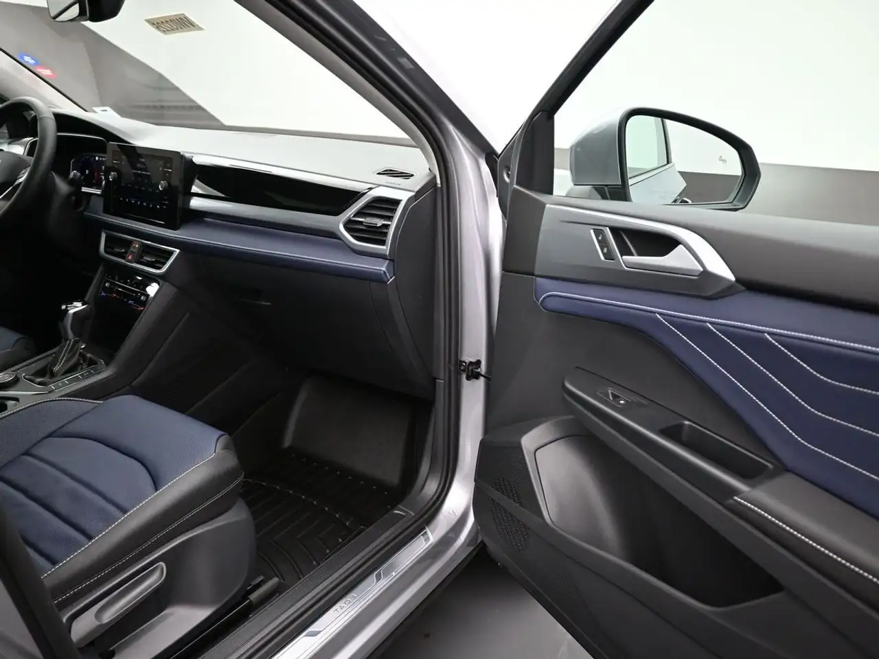 Volkswagen Taos снимка Volkswagen Taos