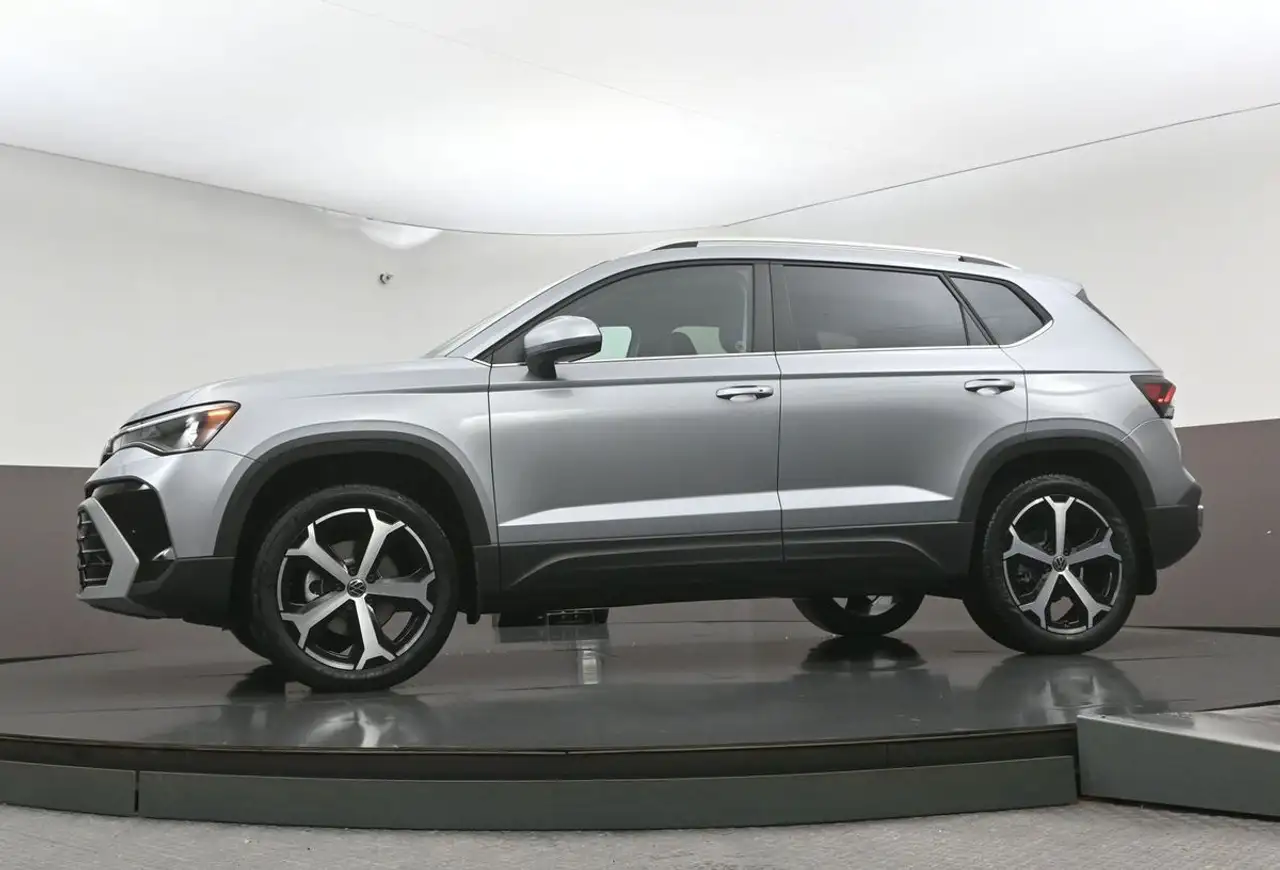 Volkswagen Taos снимка Volkswagen Taos