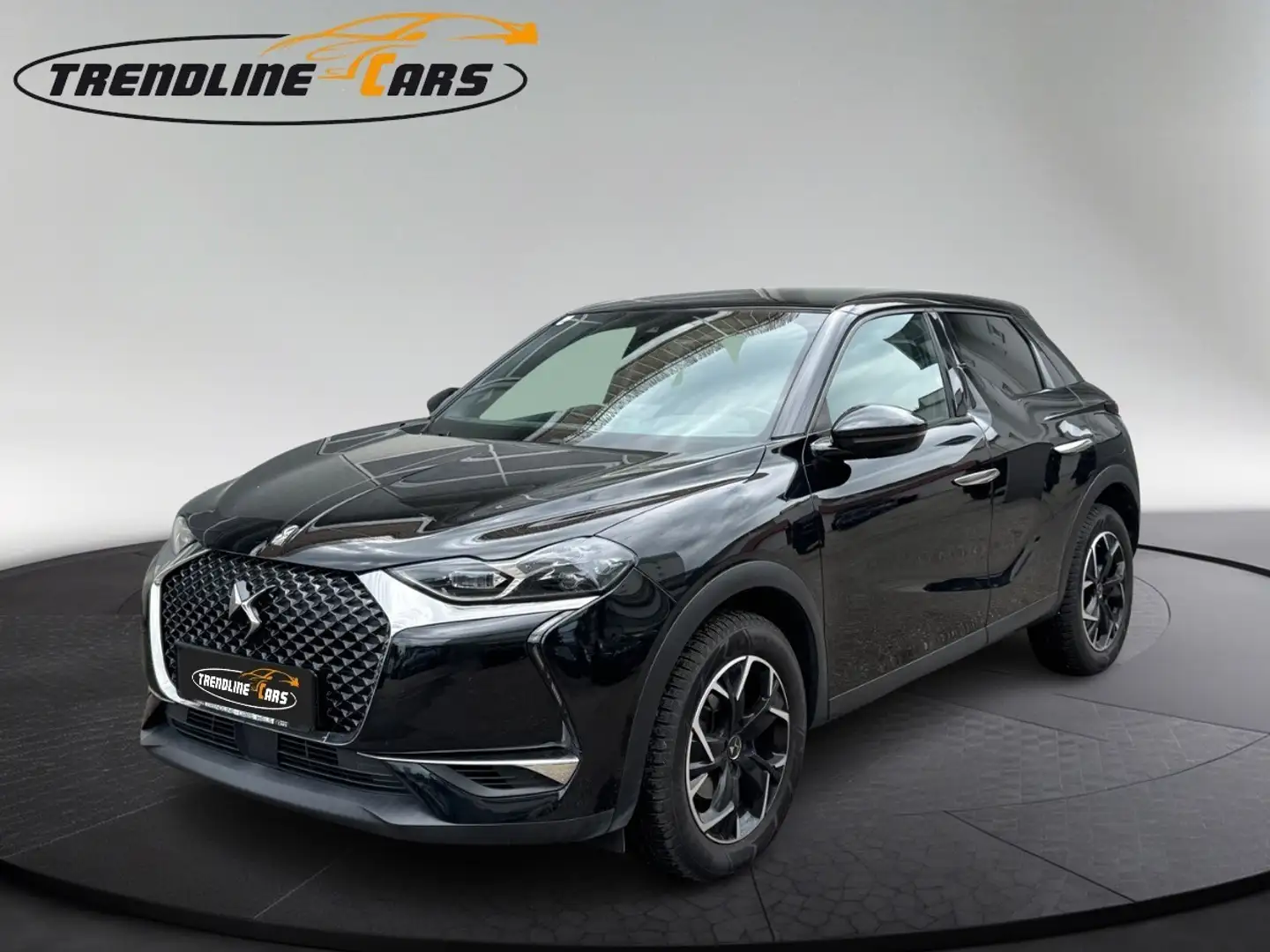 DS Automobiles DS 3 DS3 Crossback BlueHDI 100 So Chic Schwarz - 1