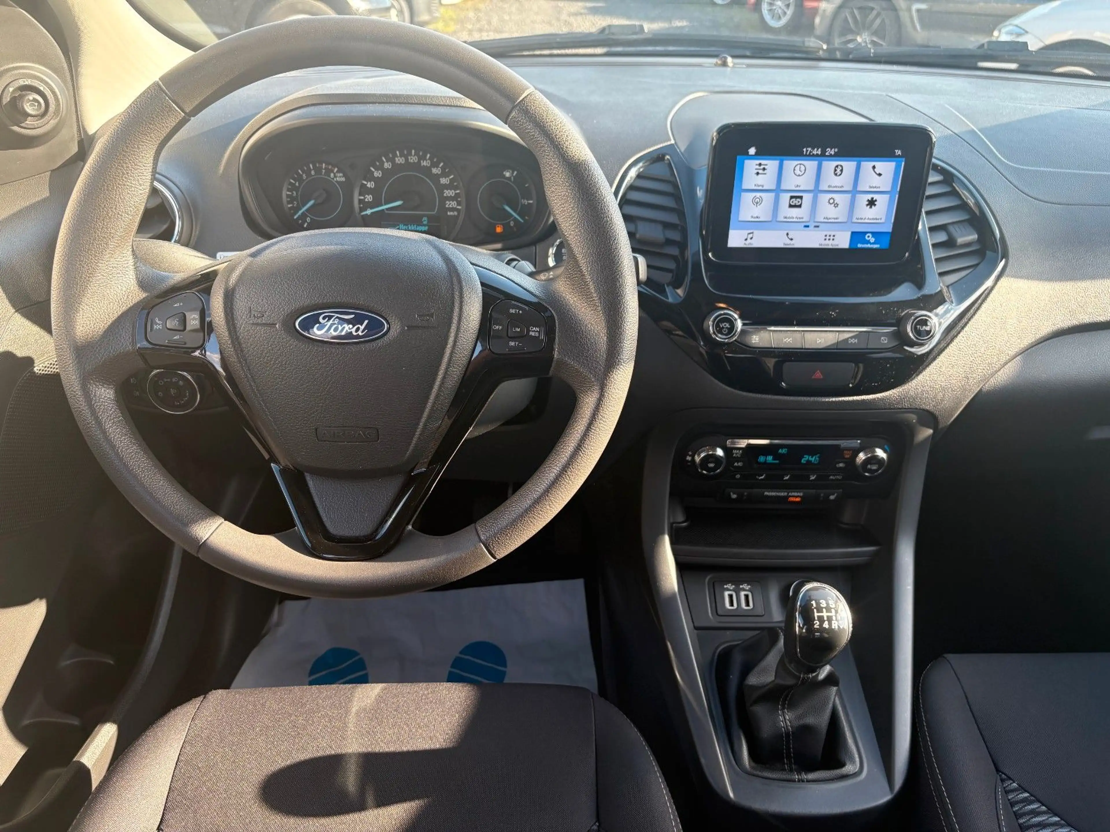 Ford Ka/Ka+ KA+ Cool & Connect 1.HAND Klima SCHECKHEFT — photo 13