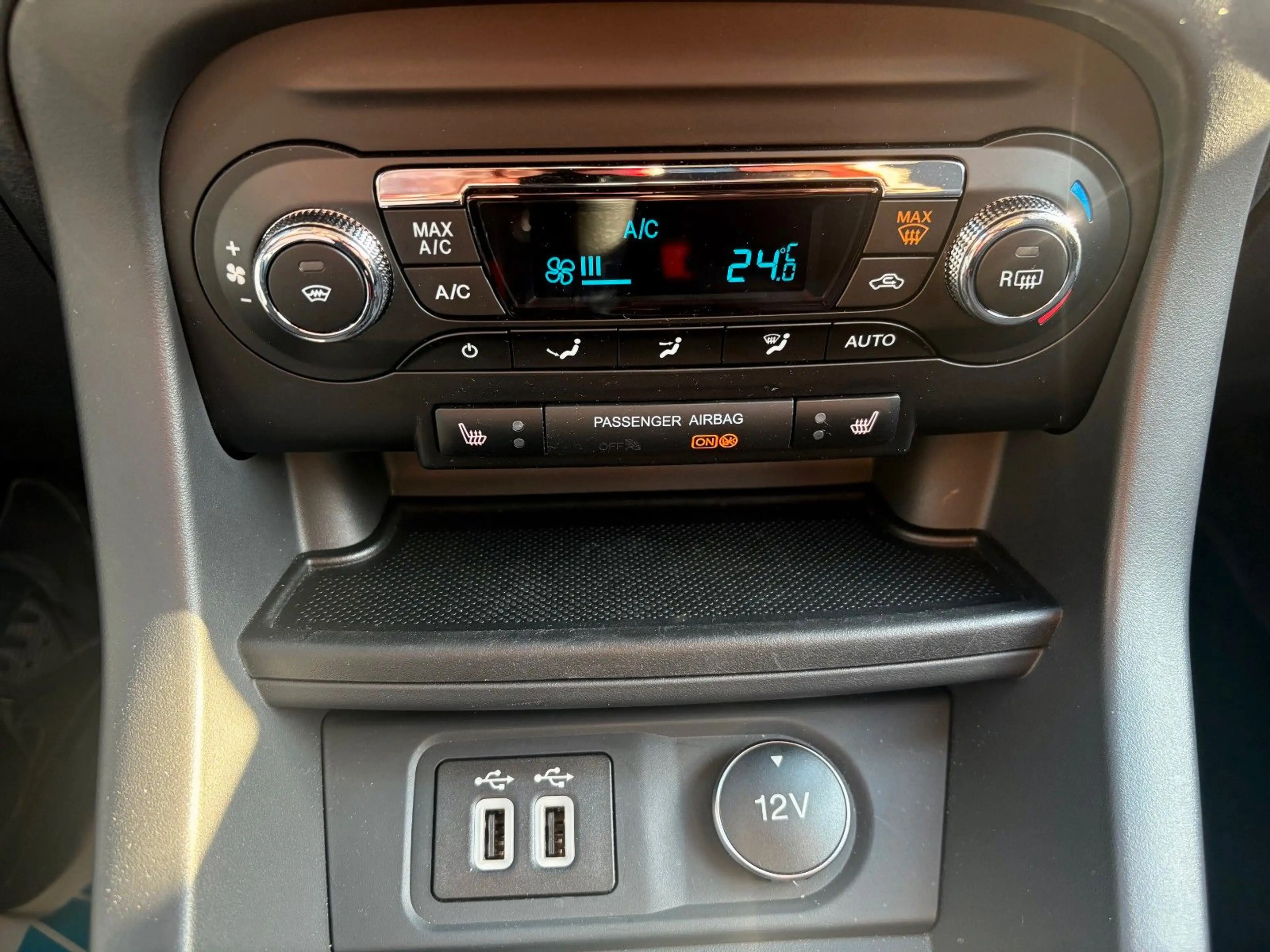 Ford Ka/Ka+ KA+ Cool & Connect 1.HAND Klima SCHECKHEFT — photo 11