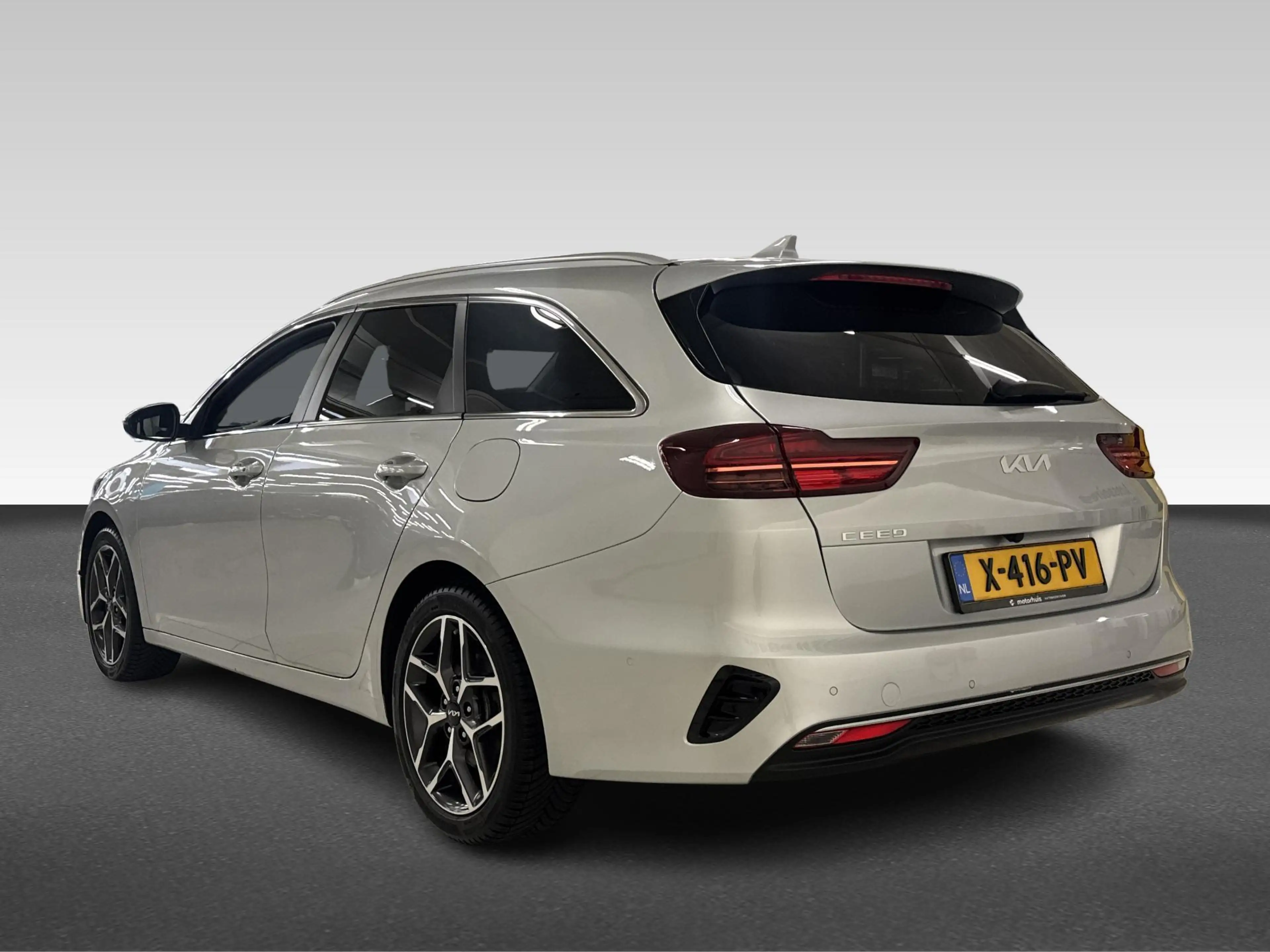 Kia Ceed SW / cee'd SW Sportswagon 1.0 T-GDi ExecutiveLine | Achteruitrij — photo 3
