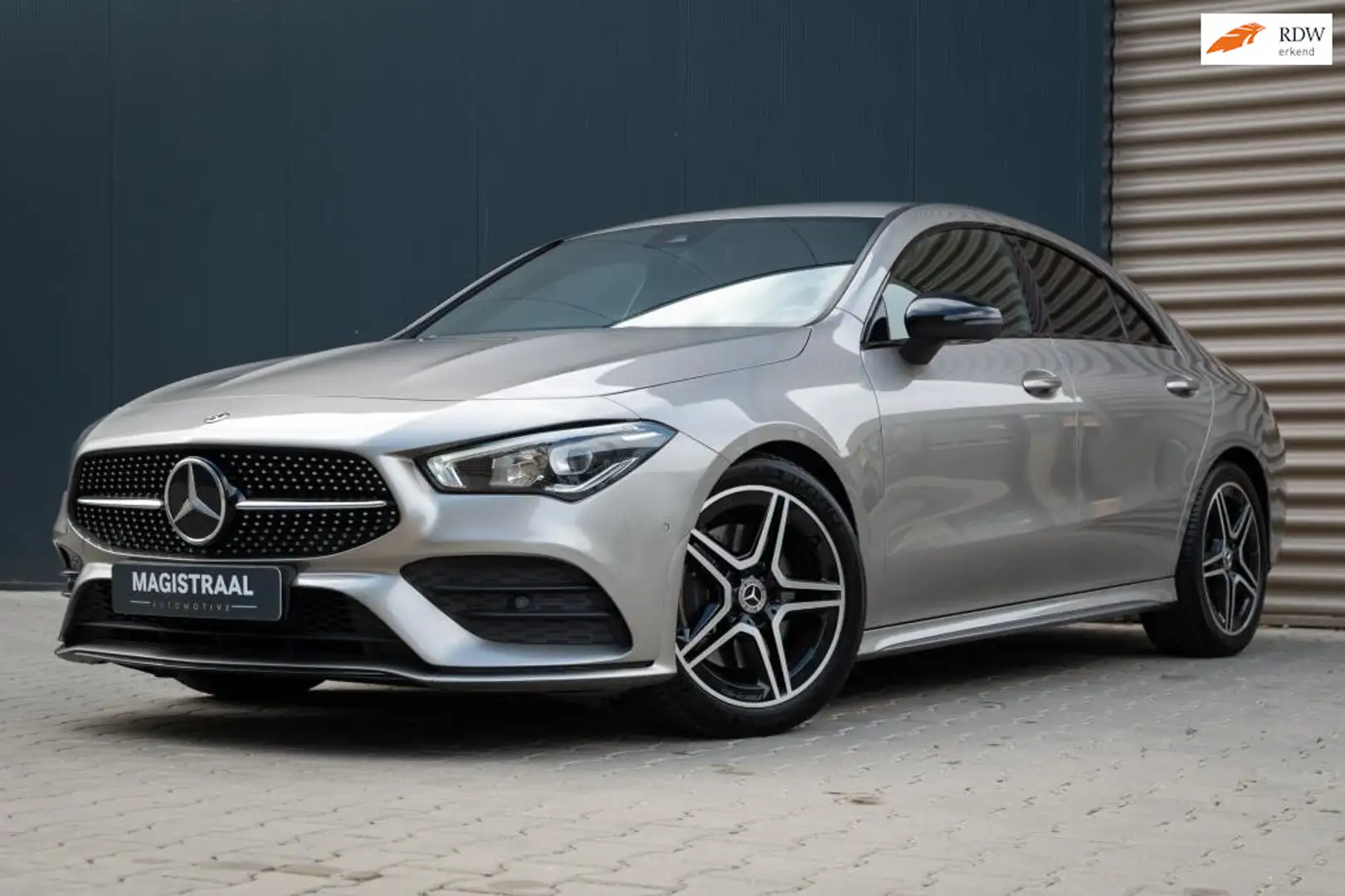Mercedes-Benz CLA 200 Business Solution AMG | Night Pakket | Sfeerverlic Gris - 1