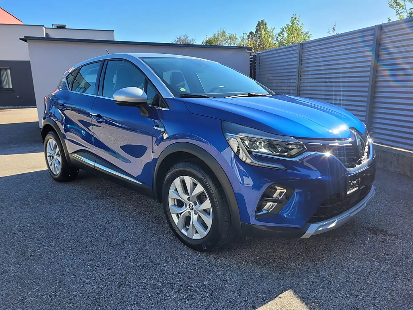 Renault Captur TCe 90 Intens Blau - 1