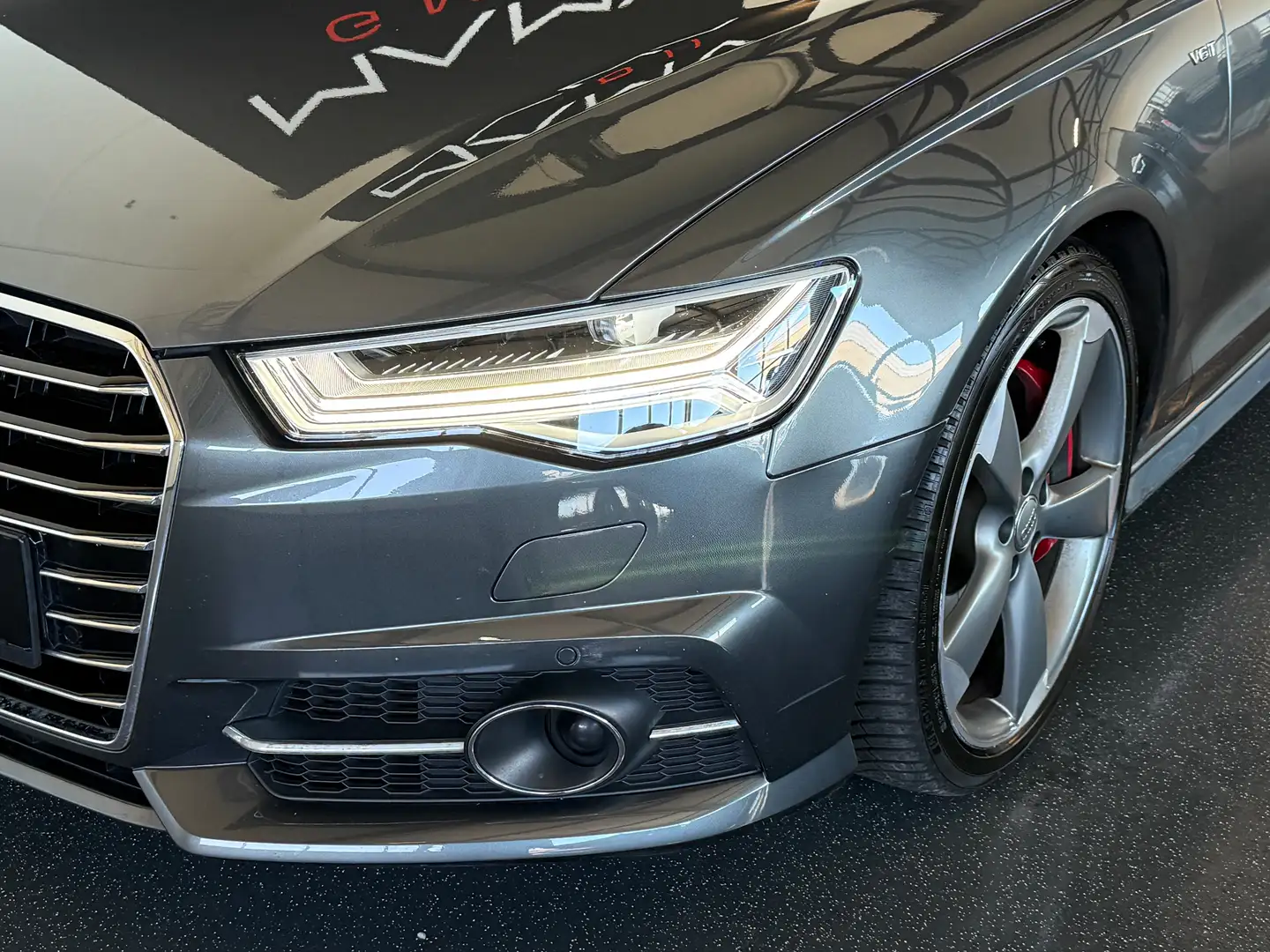 Audi A6 3.0 TDI clean diesel quattro Competition Finanzier Grijs - 2