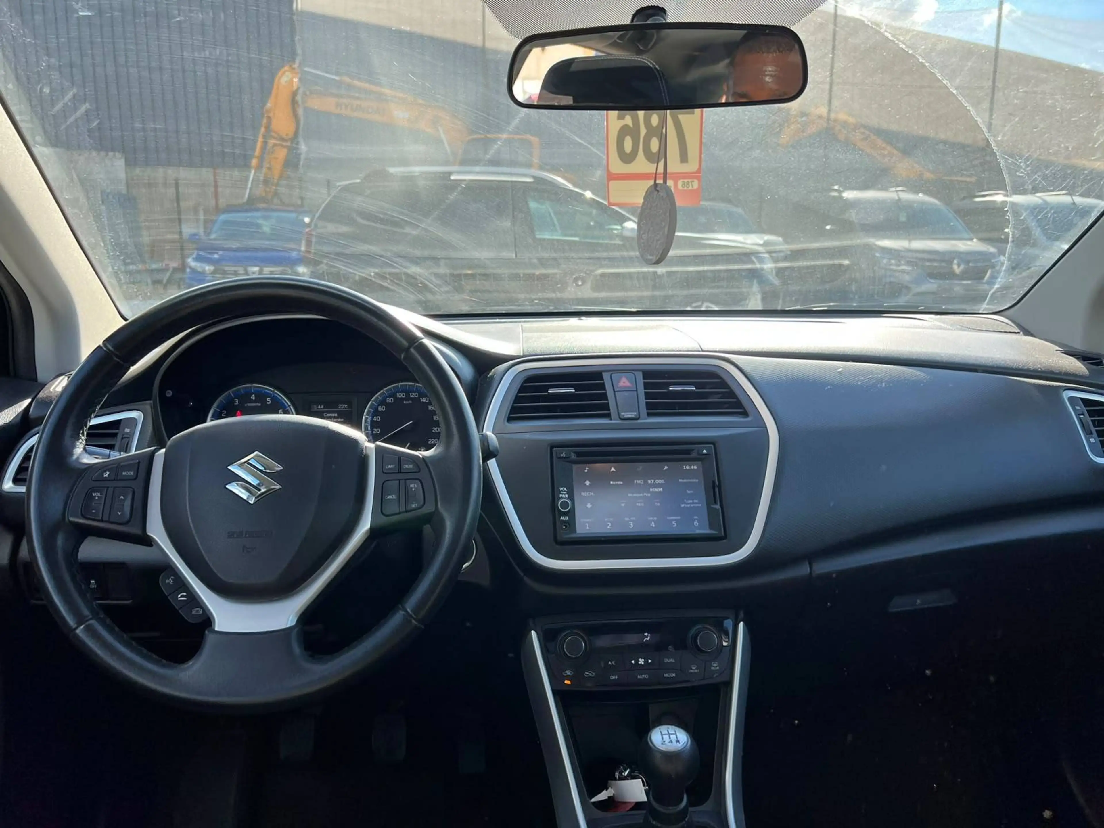 Suzuki SX4 S-Cross Sx4 S-Cross 1.6i 4x4 GL — photo 11
