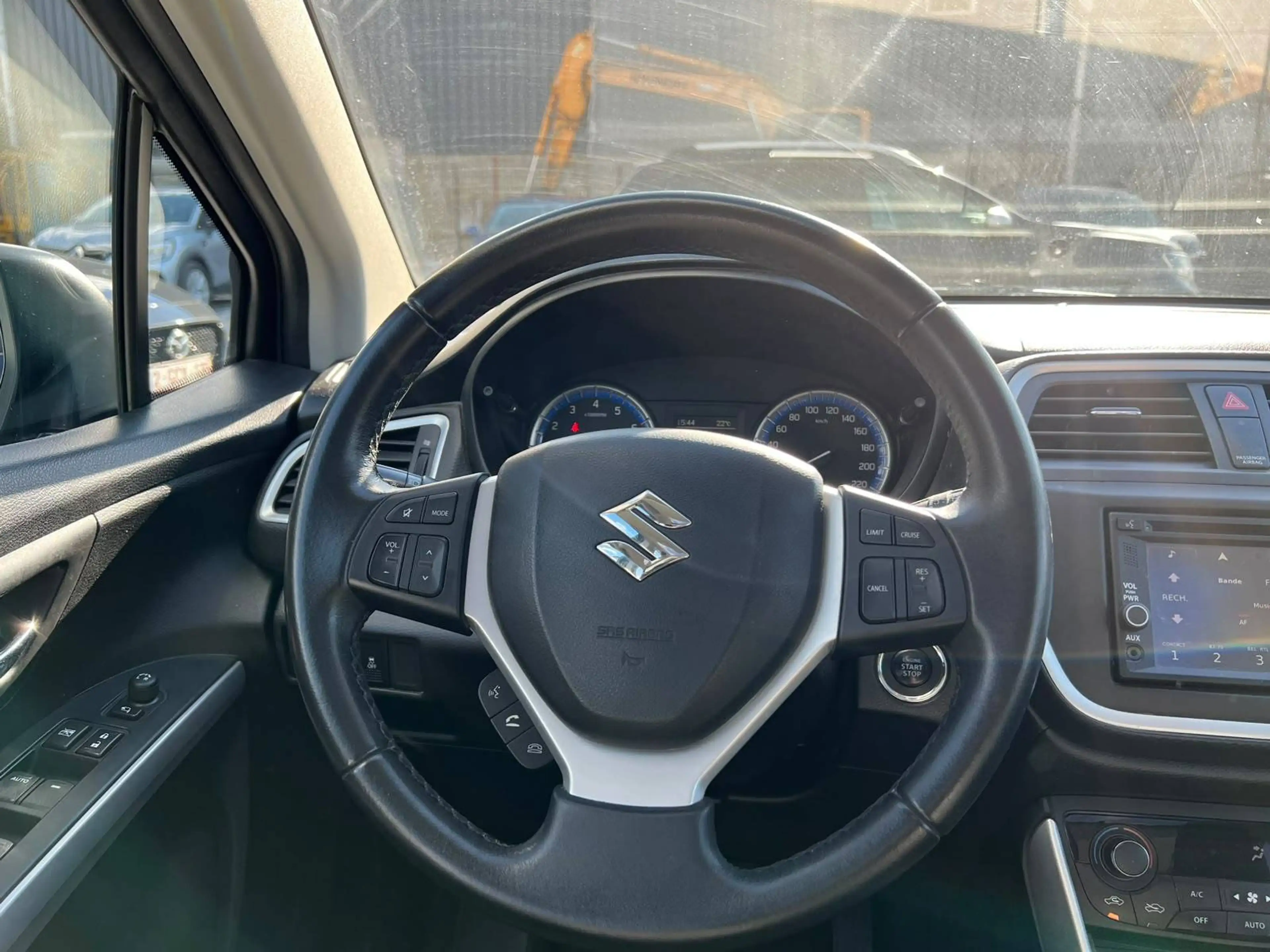 Suzuki SX4 S-Cross Sx4 S-Cross 1.6i 4x4 GL — photo 12