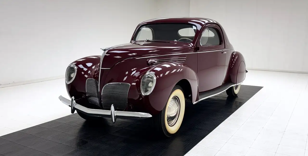 Lincoln Zephyr Coupe, foto 1