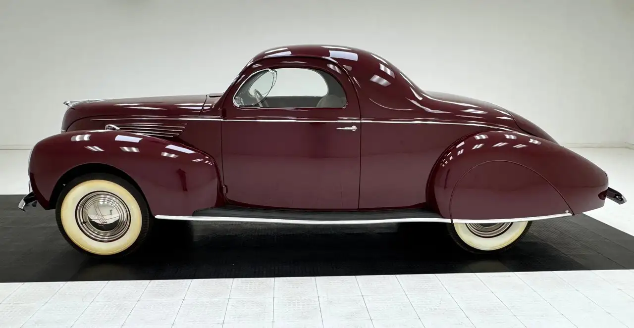 Lincoln Zephyr Coupe, foto 2