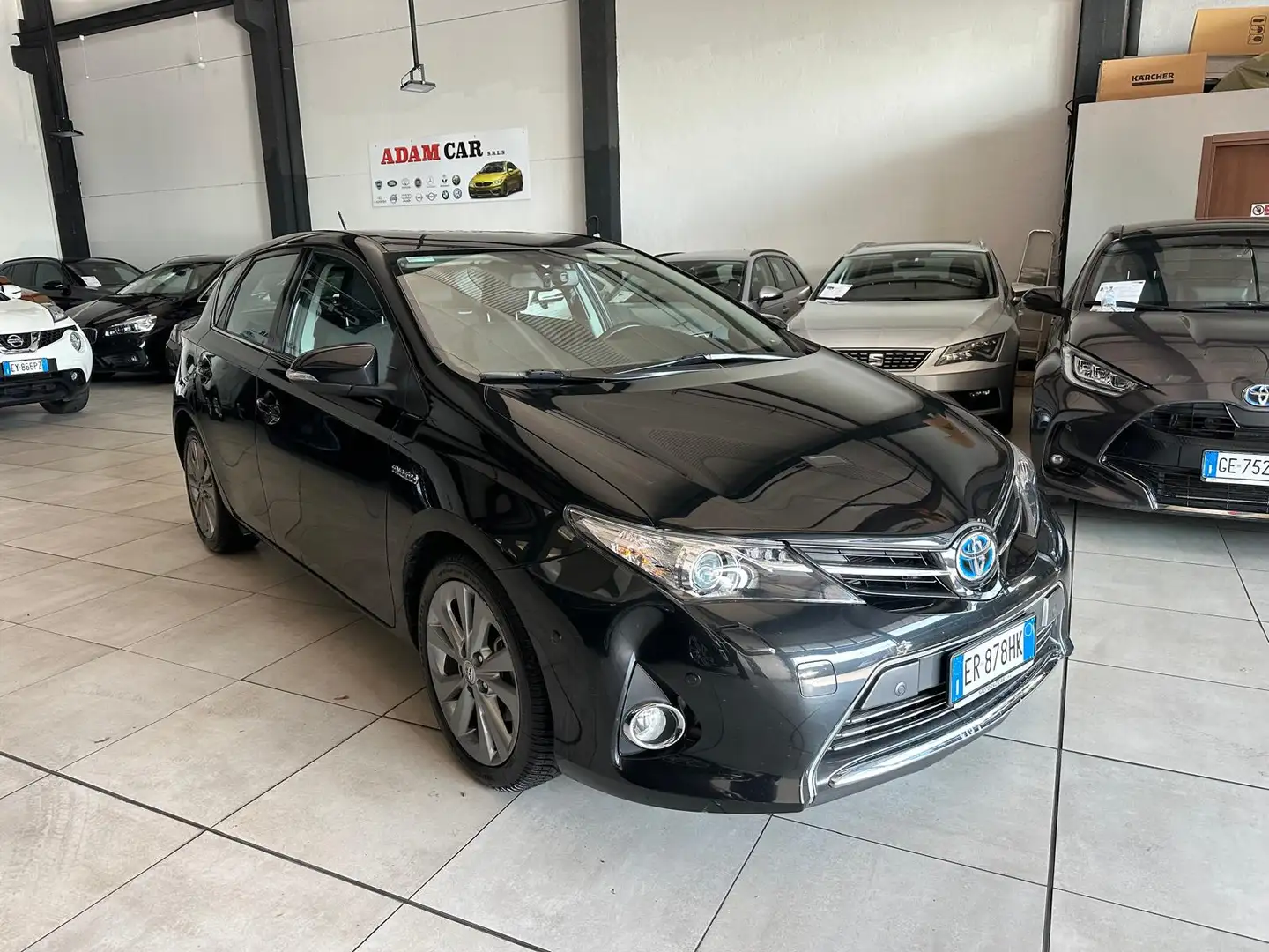 Toyota Auris Auris II 2013 5p 1.8h Lounge Schwarz - 2