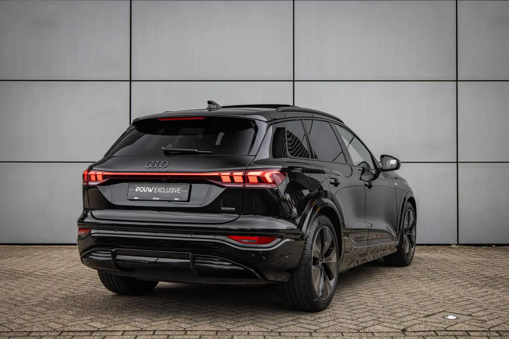 Audi Q6 e-tron 388pk S Edition quattro 100 kWh | 21" LMV | Panora Noir - 2