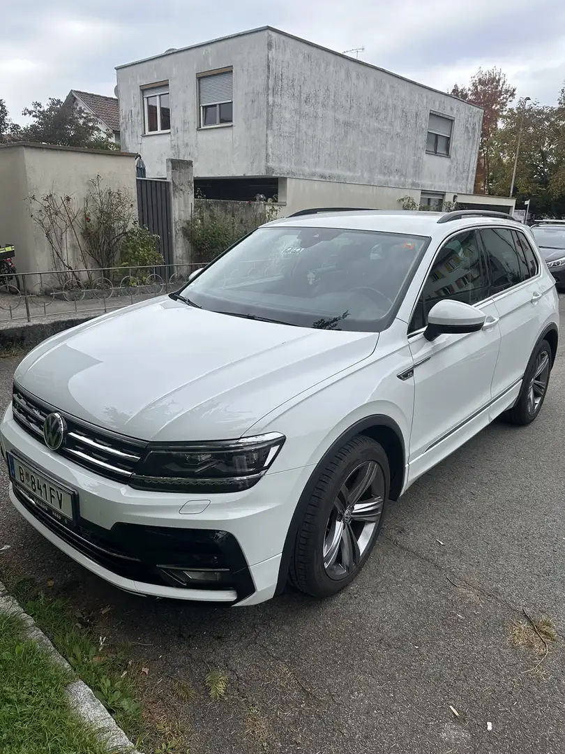 Volkswagen Tiguan R-Line ( erste Hand ) - 2