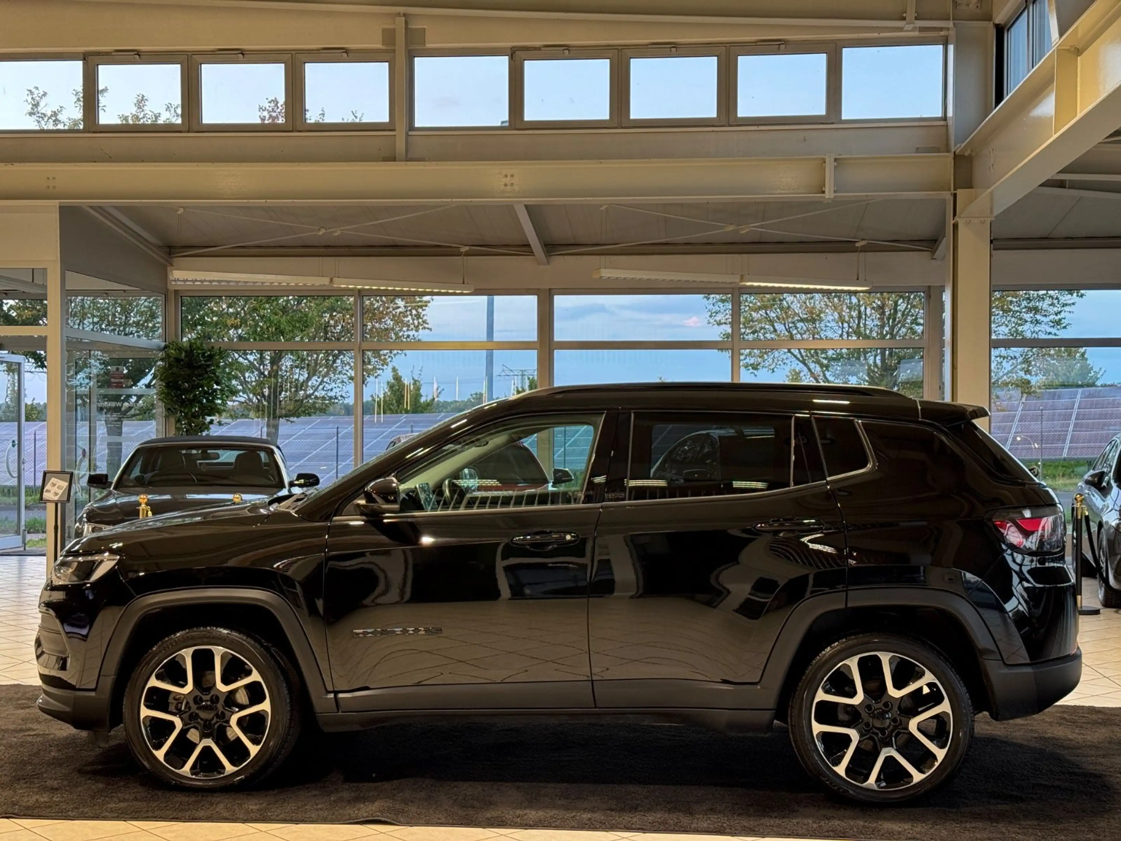 Jeep Compass Night Eagle Mild-Hybrid FWD Kamera — photo 8
