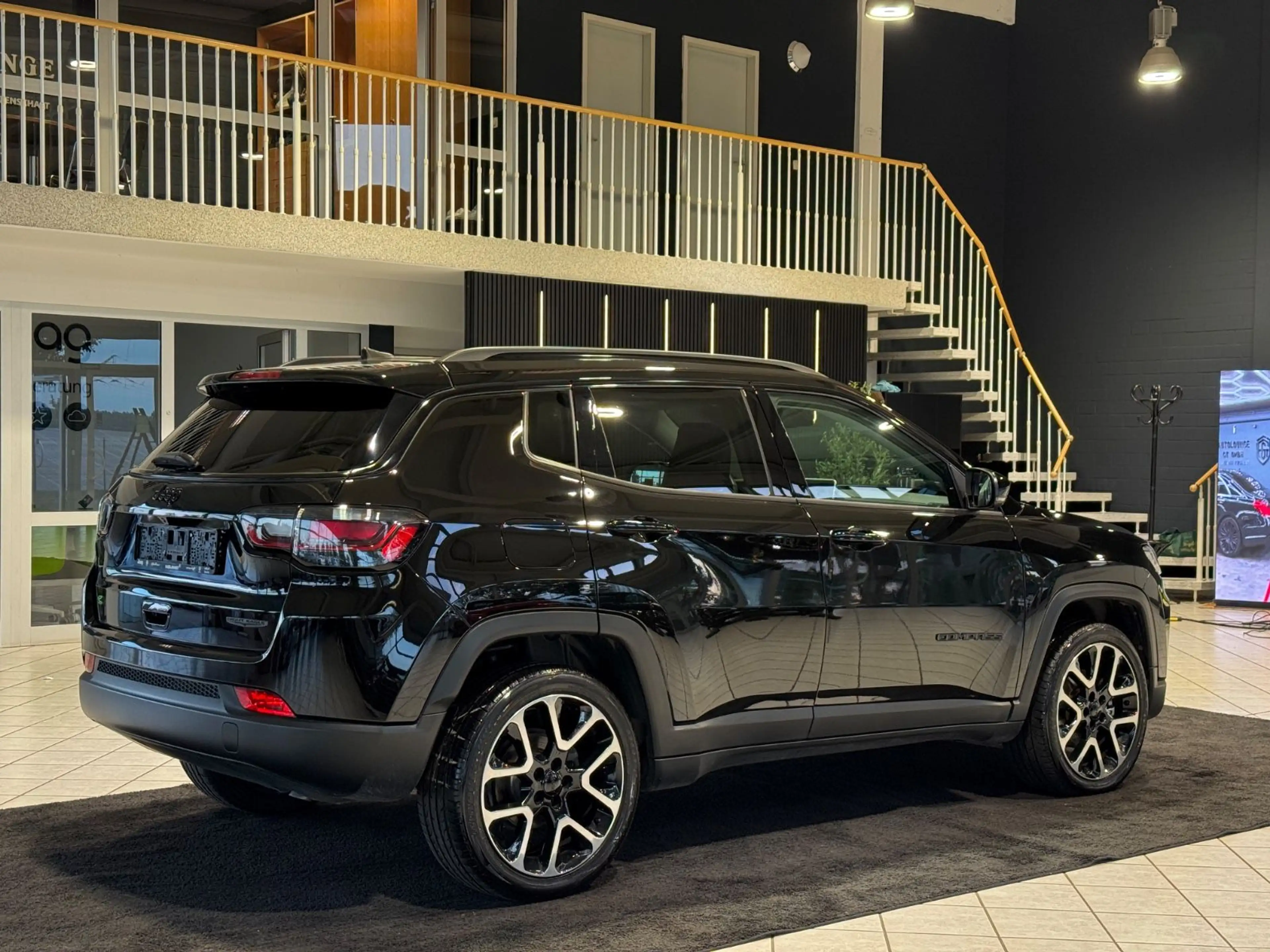 Jeep Compass Night Eagle Mild-Hybrid FWD Kamera — photo 5