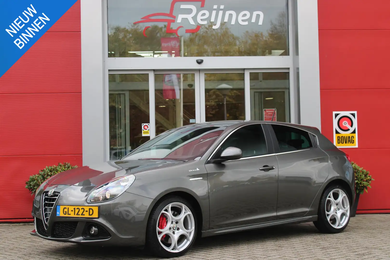 Alfa Romeo Giulietta 1.4 T 170PK AUTOMAAT QV-LINE | 18" LICHTMETALEN VE Grijs - 1
