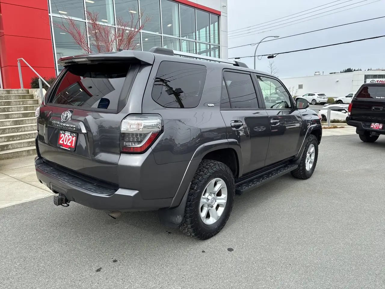Toyota 4-Runner снимка Toyota 4-Runner