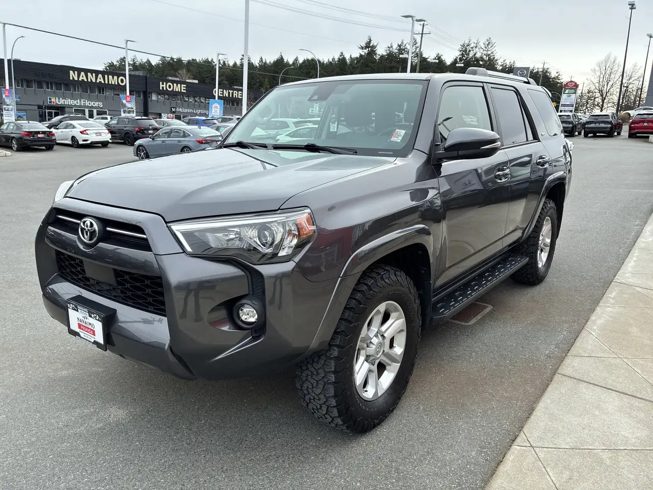 Toyota 4-Runner снимка Toyota 4-Runner