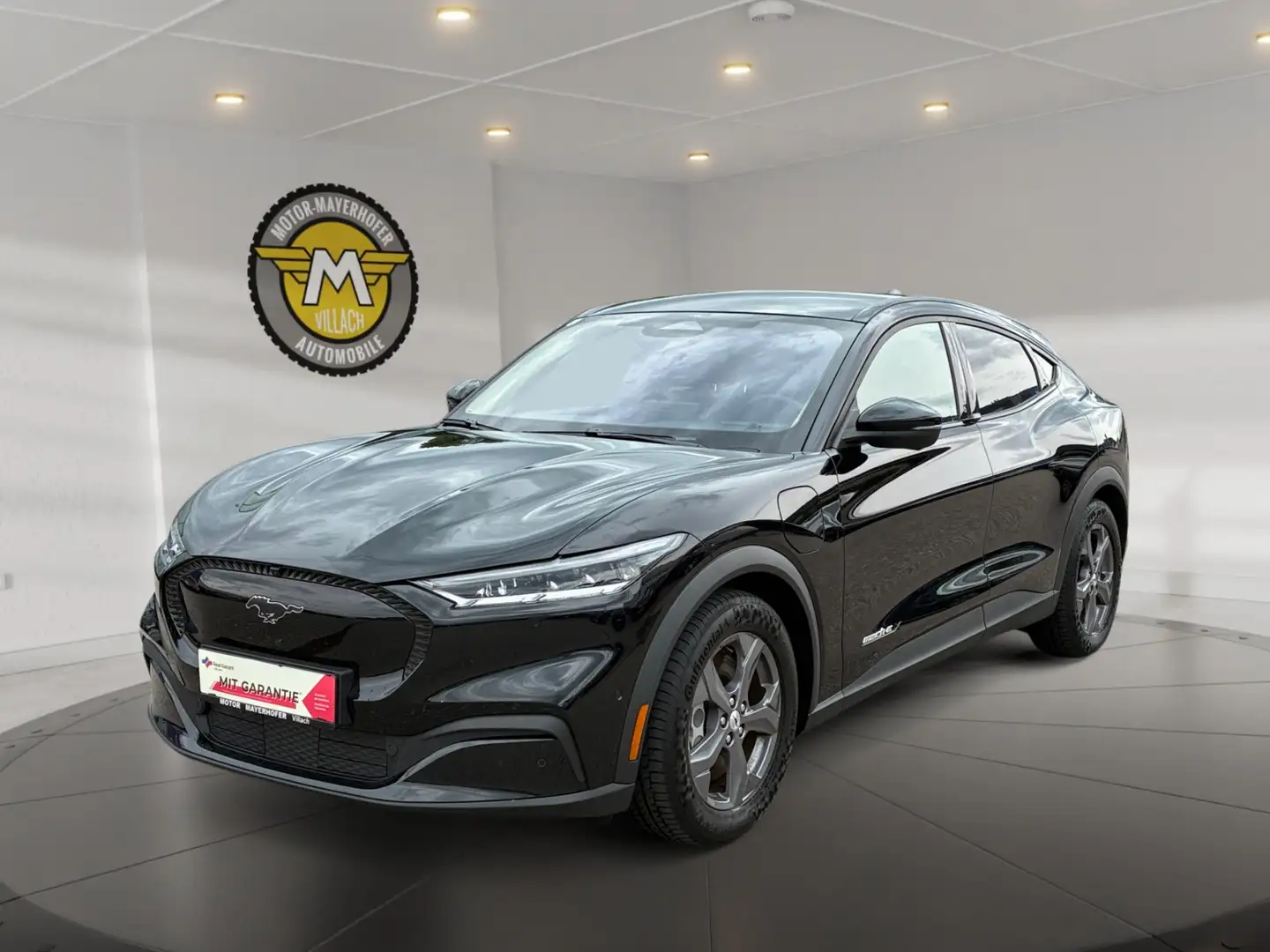 Ford Mustang Mach-E Mustang Mach-E Schwarz - 1
