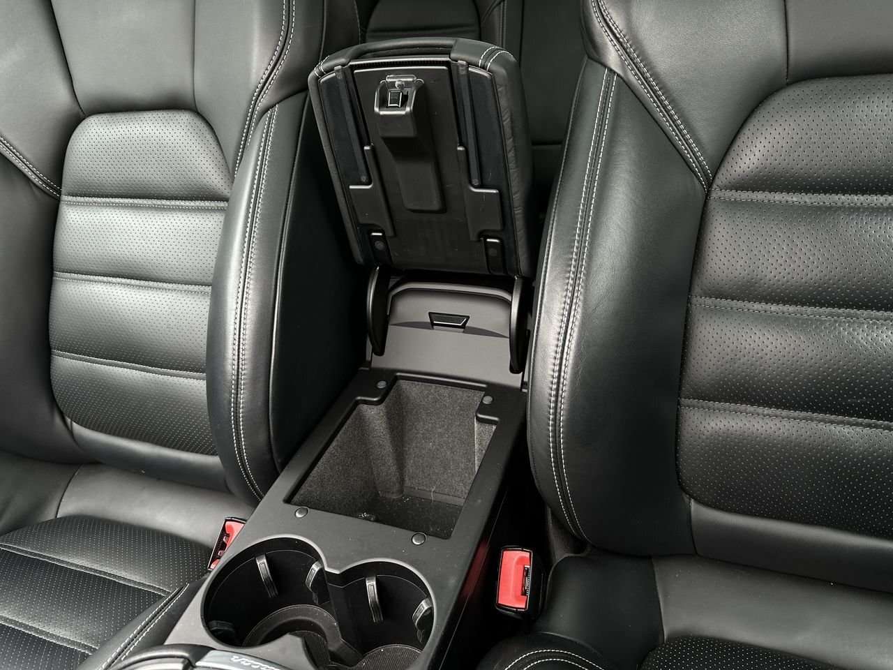 2022 Porsche Macan Adaptive Sport Seats! 360 Cameras! Sport Chrono Pa thumb 29