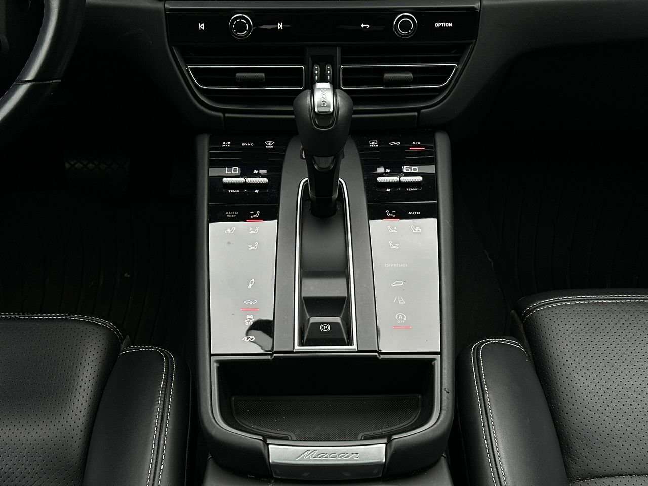2022 Porsche Macan Adaptive Sport Seats! 360 Cameras! Sport Chrono Pa thumb 28